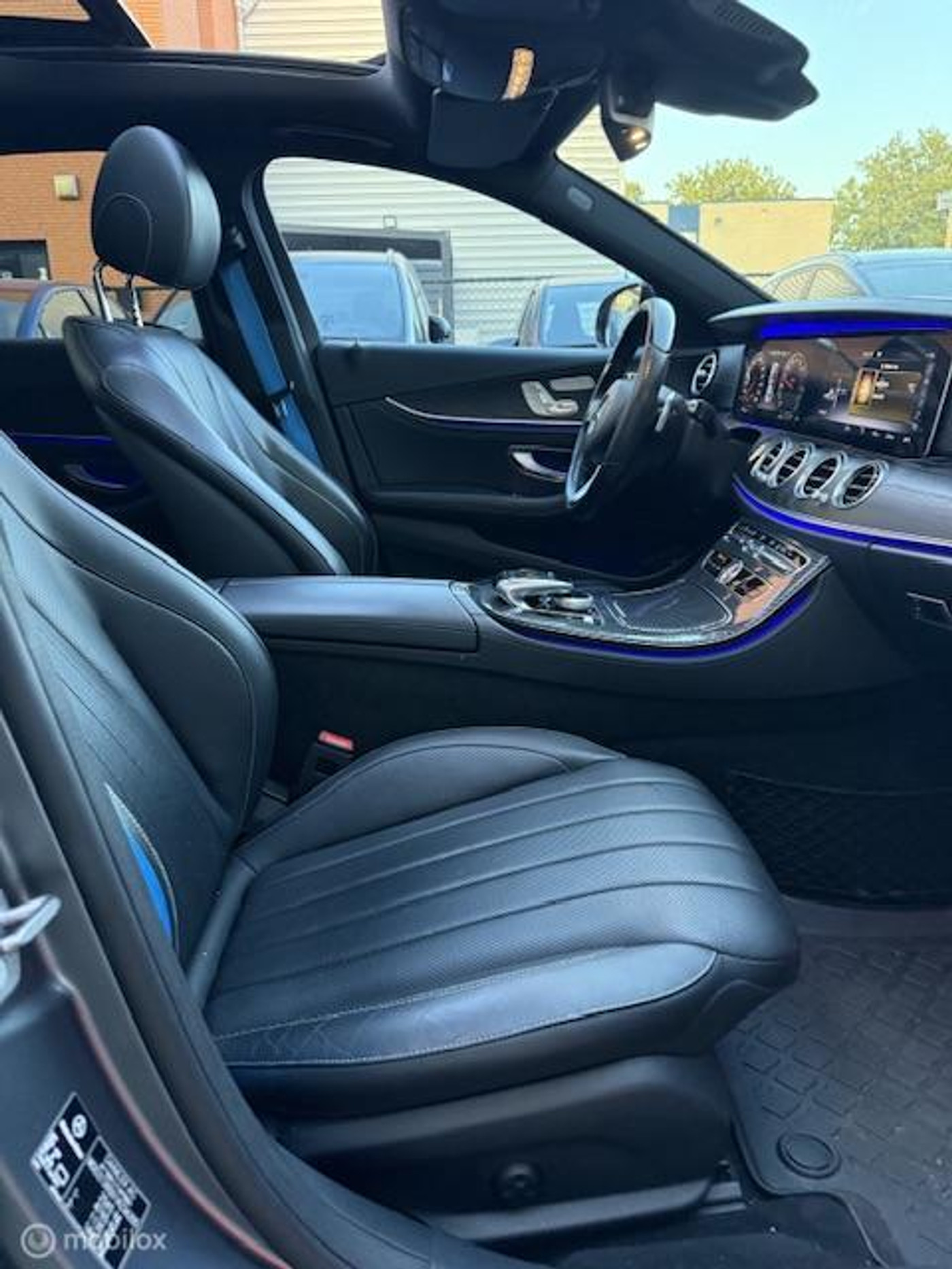 Foto van Mercedes-Benz E 350 E