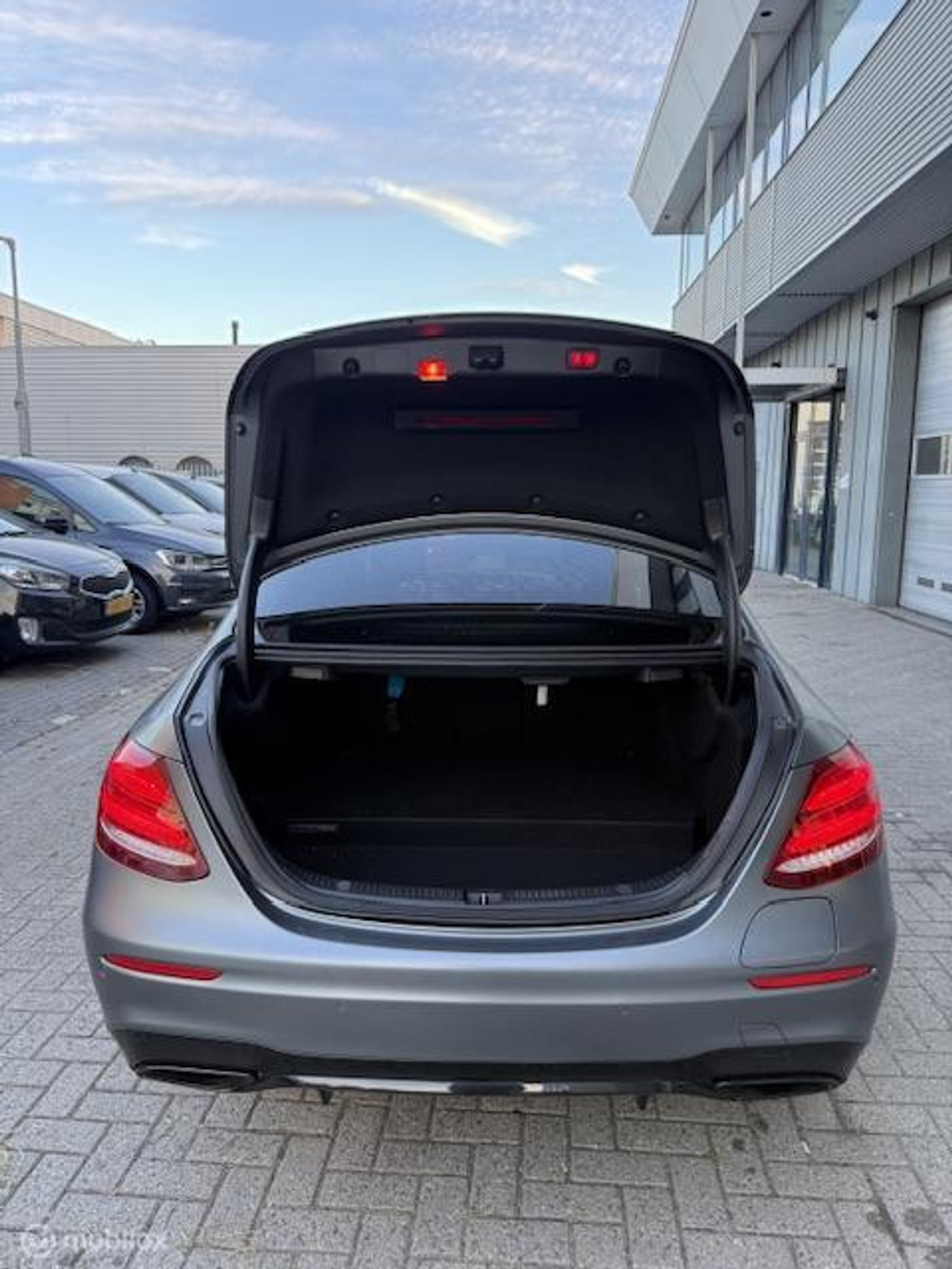 Foto van Mercedes-Benz E 350 E