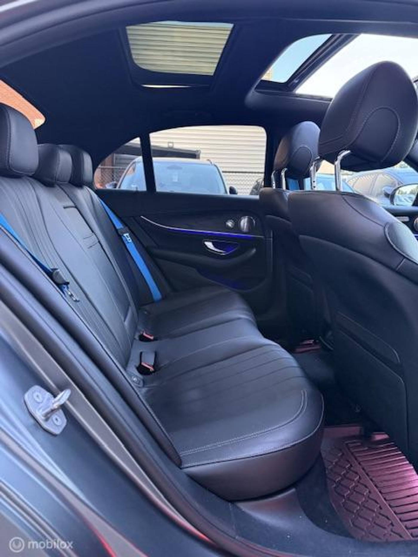 Foto van Mercedes-Benz E 350 E