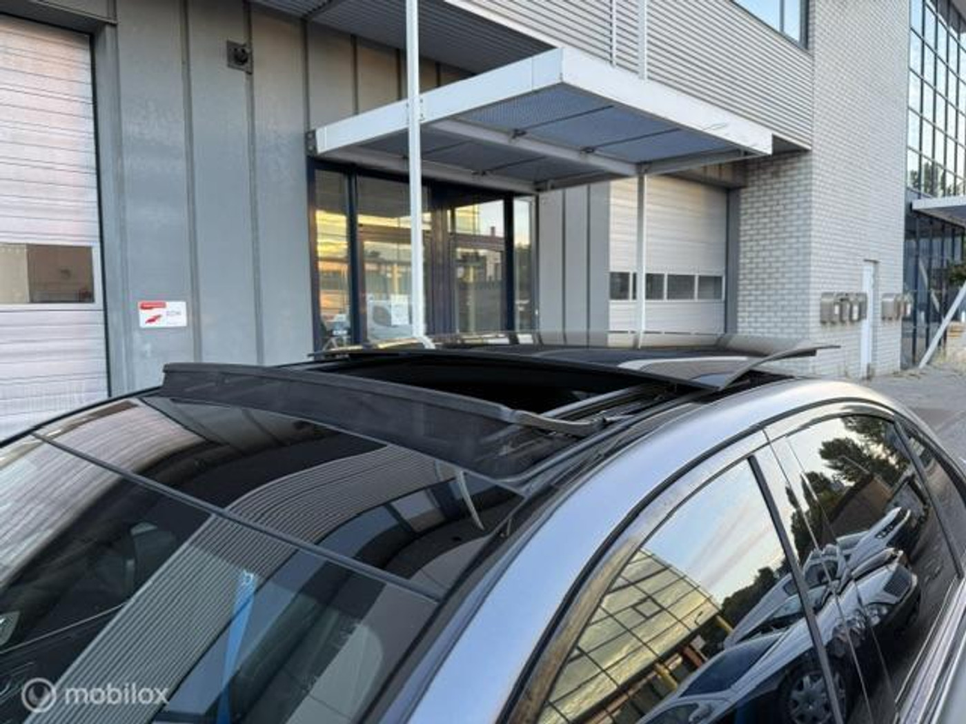 Foto van Mercedes-Benz E 350 E