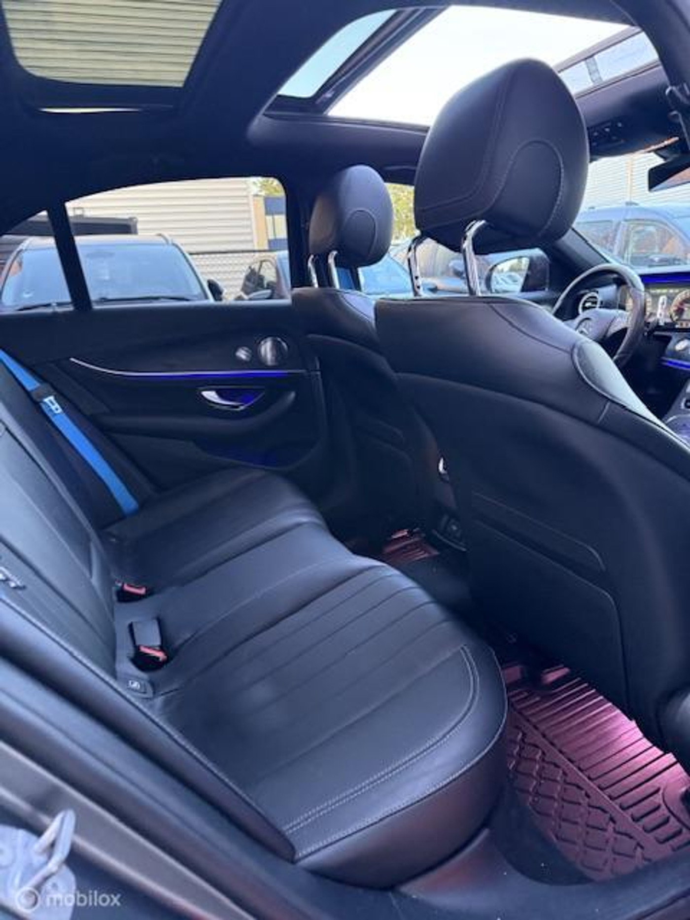 Foto van Mercedes-Benz E 350 E