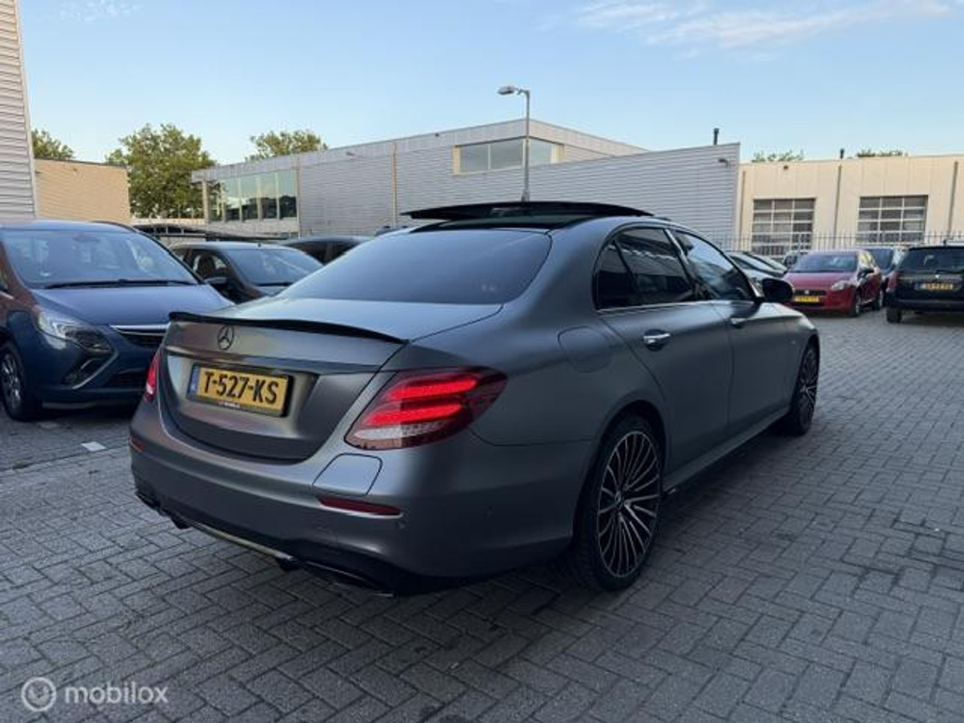Foto van Mercedes-Benz E 350 E