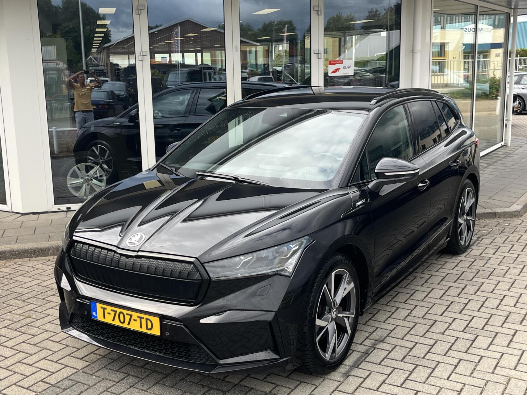 Foto van Skoda Enyaq 80