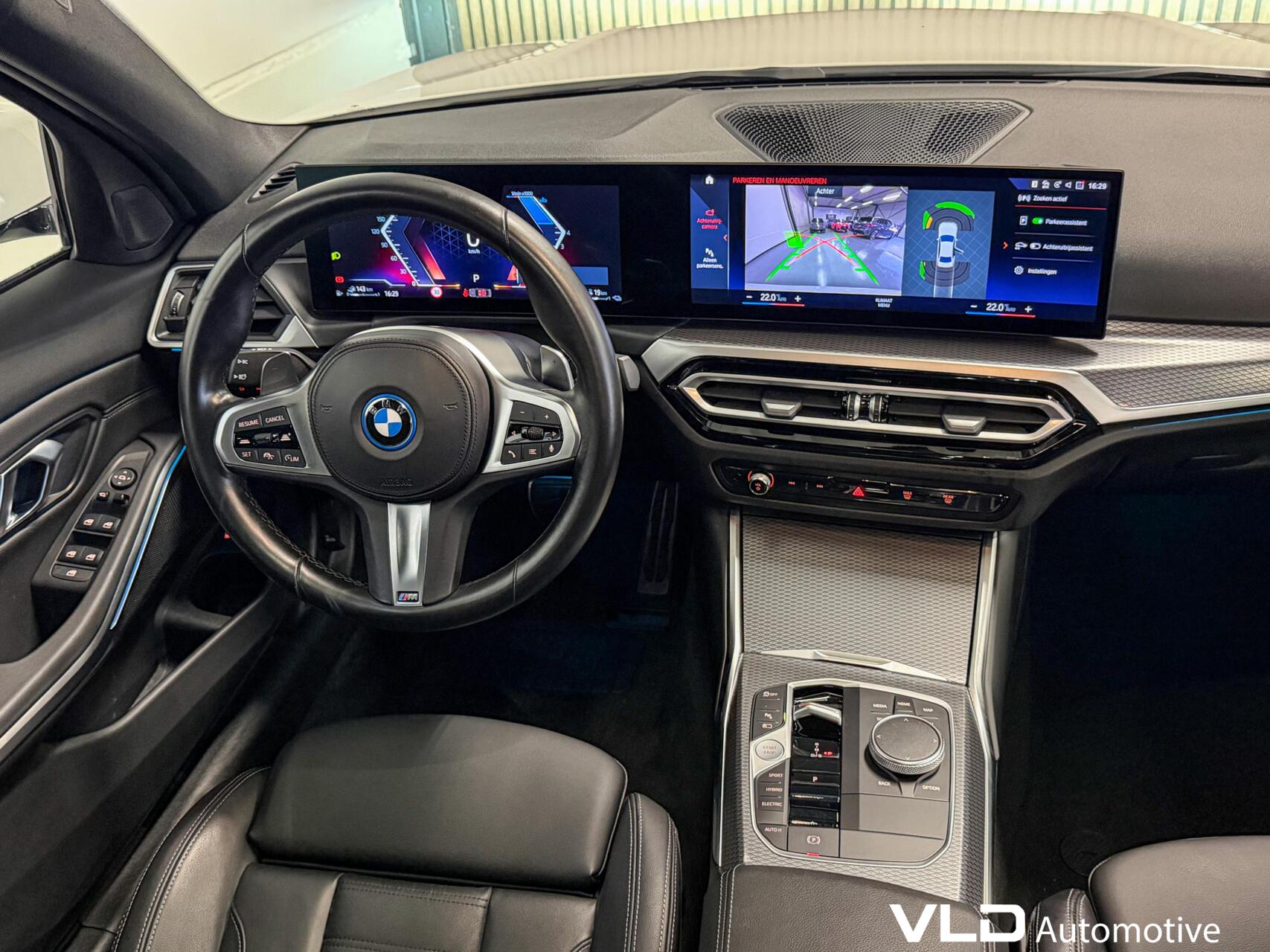 Foto van BMW 330e