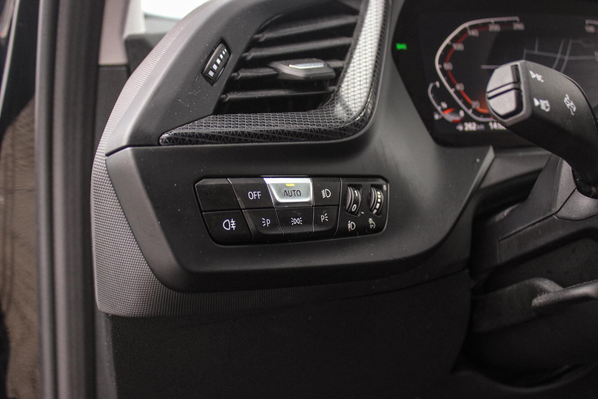 Foto van BMW 118i