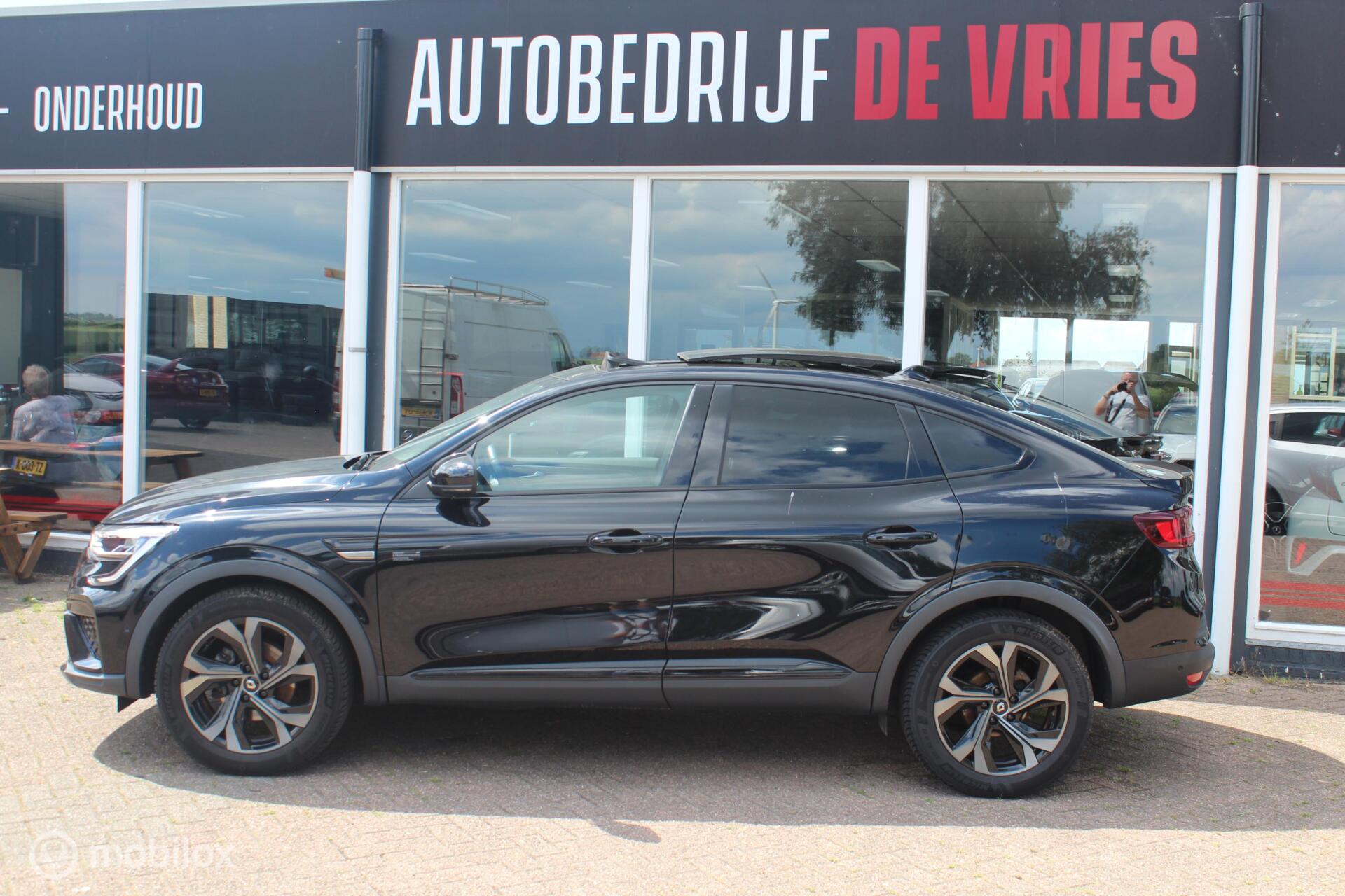 Foto van Renault Arkana E-tech