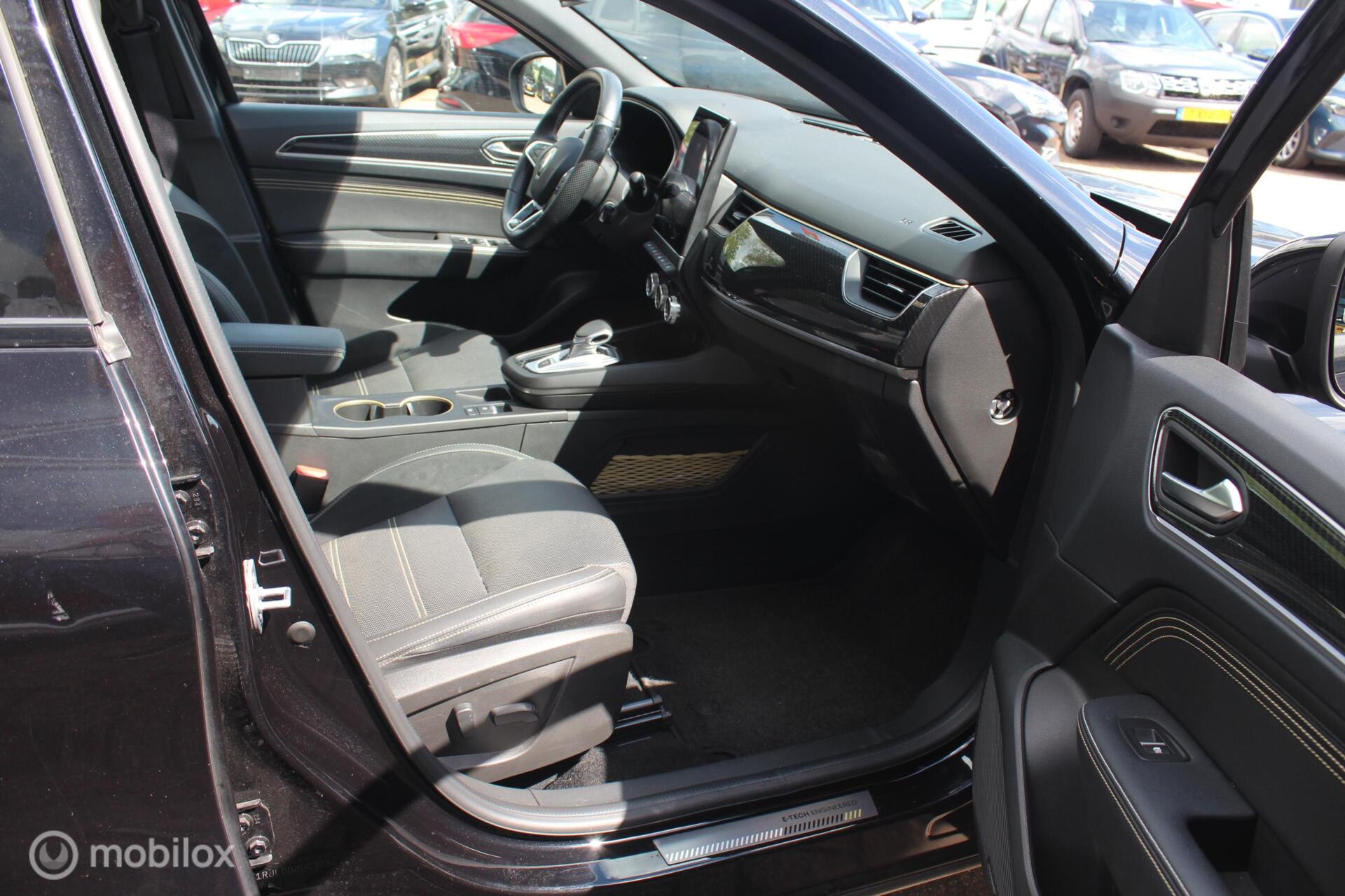 Foto van Renault Arkana E-tech