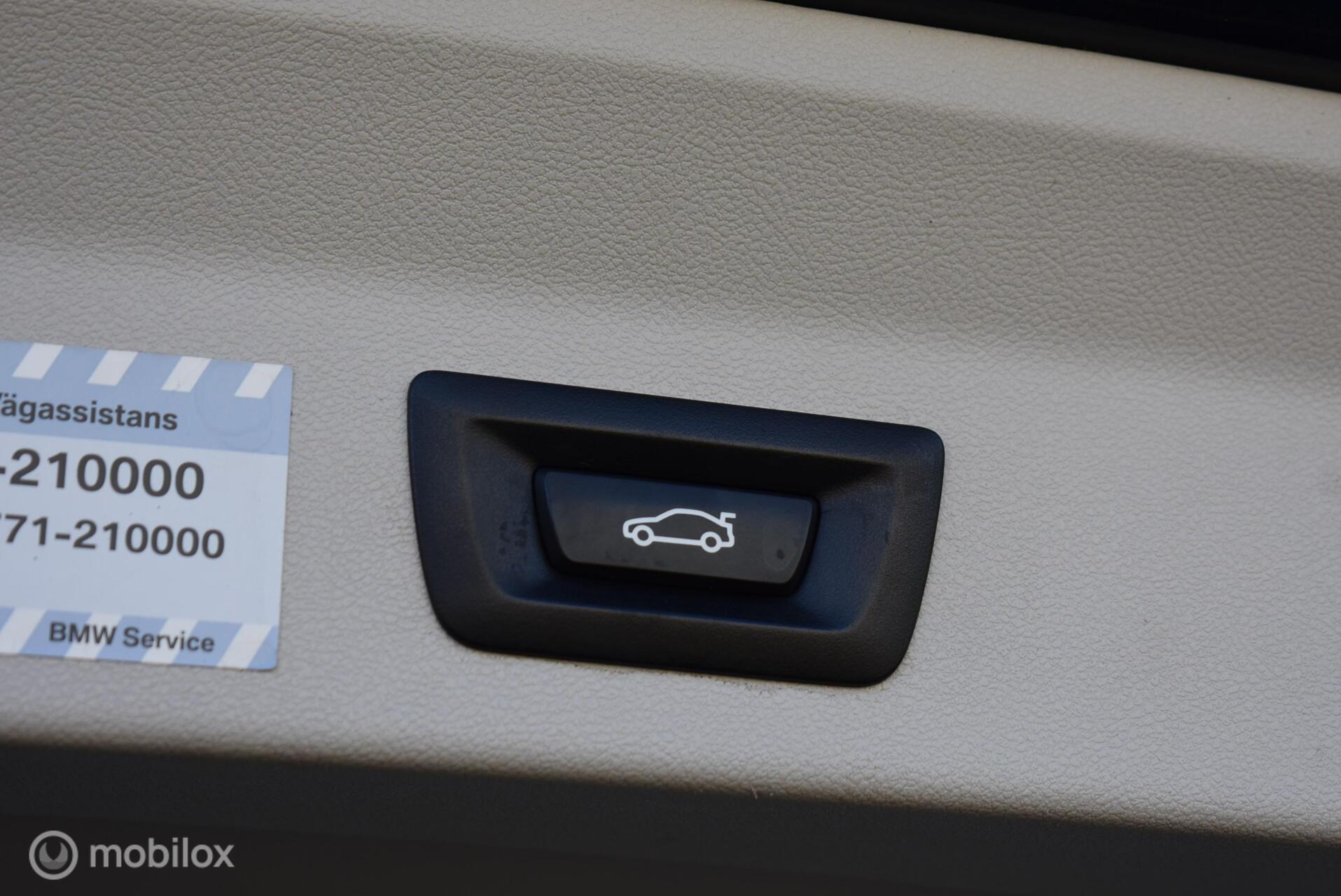 Foto van BMW X3 Xdrive30e