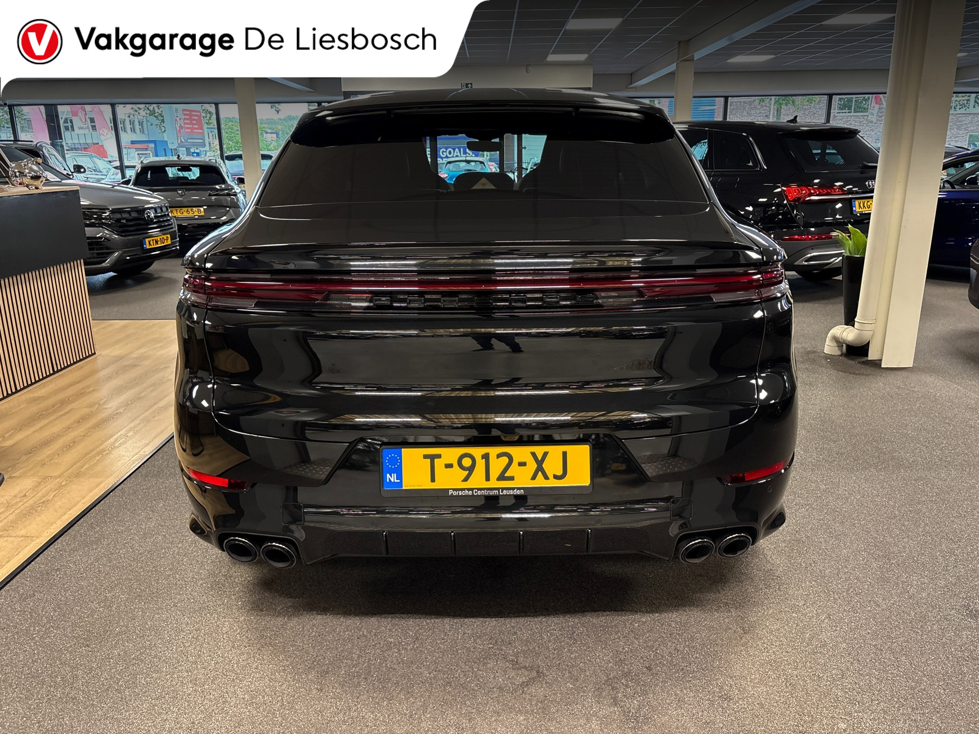Foto van Porsche Cayenne E-hybrid