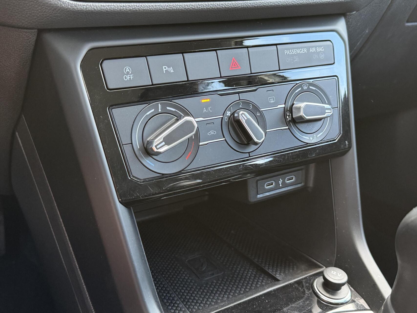 Foto van Volkswagen T-cross