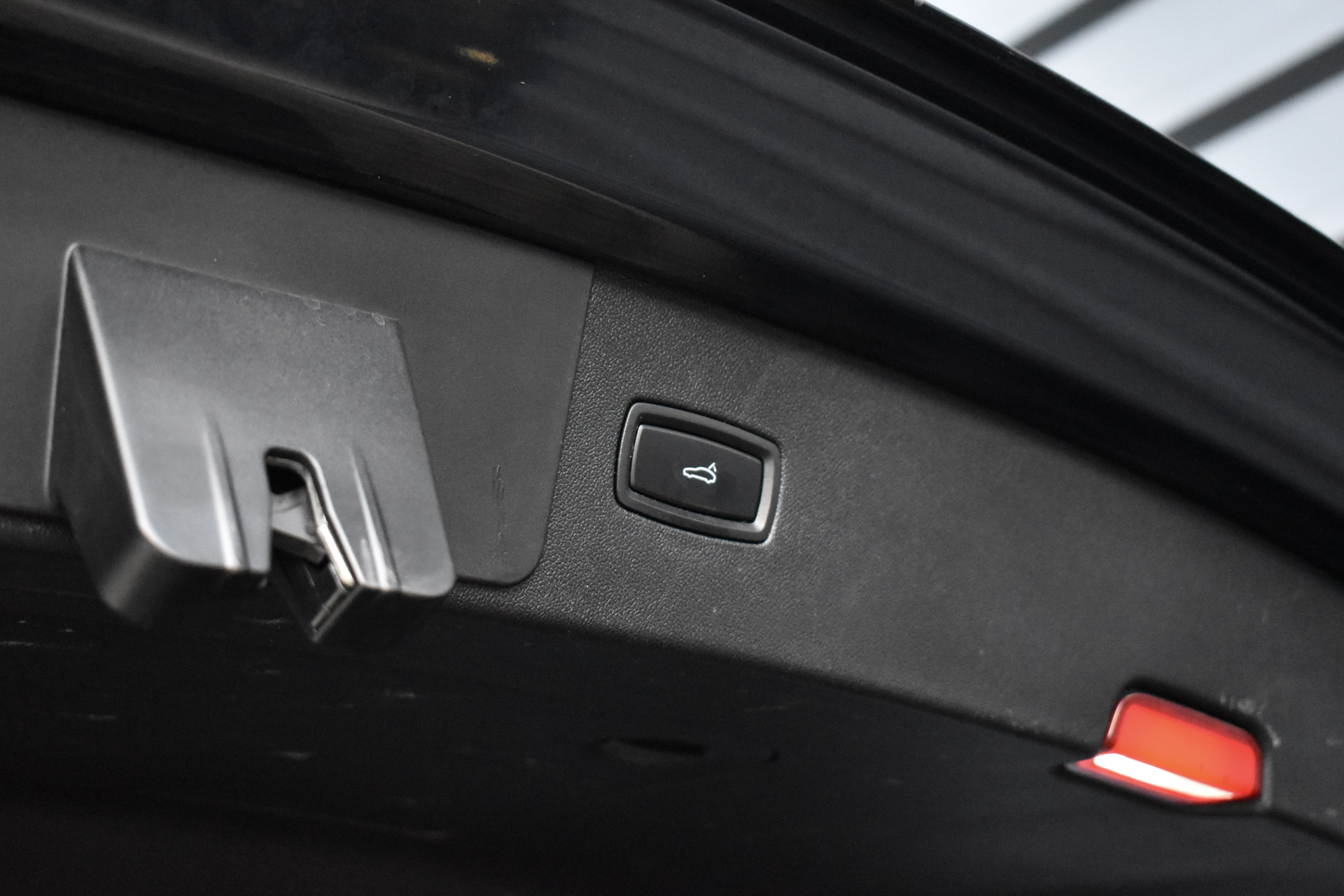 Foto van Porsche Cayenne E-hybrid
