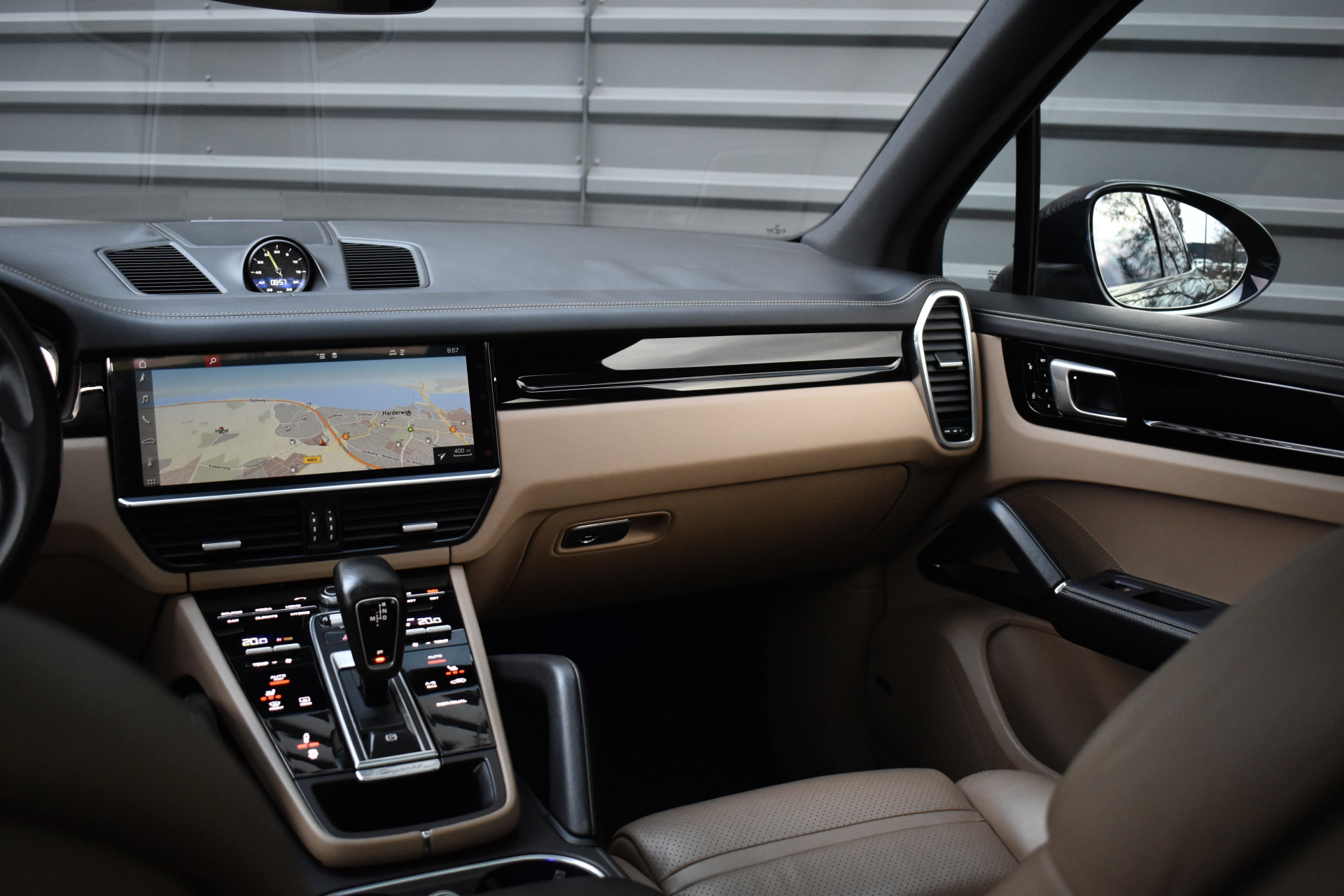 Foto van Porsche Cayenne E-hybrid
