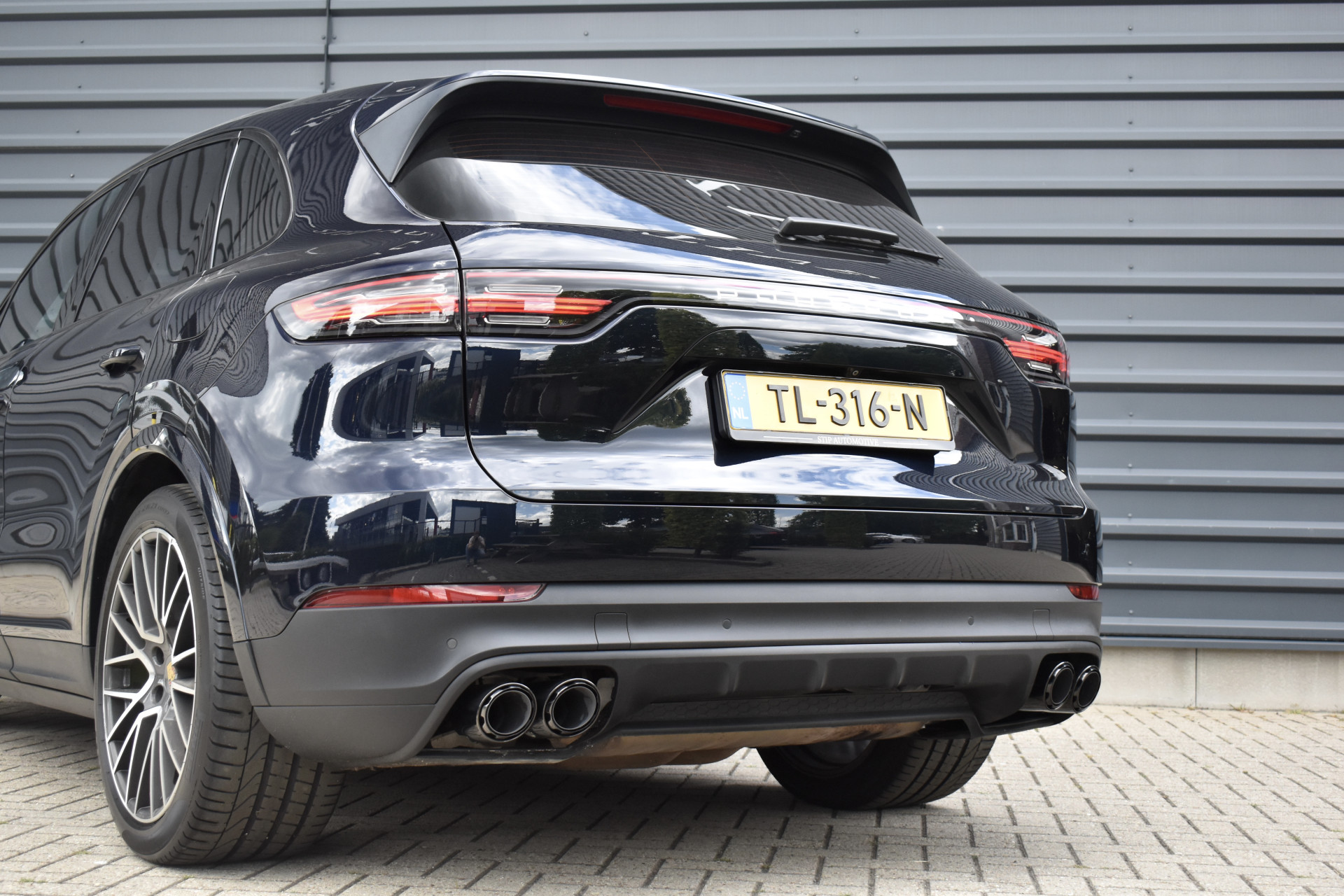Foto van Porsche Cayenne E-hybrid