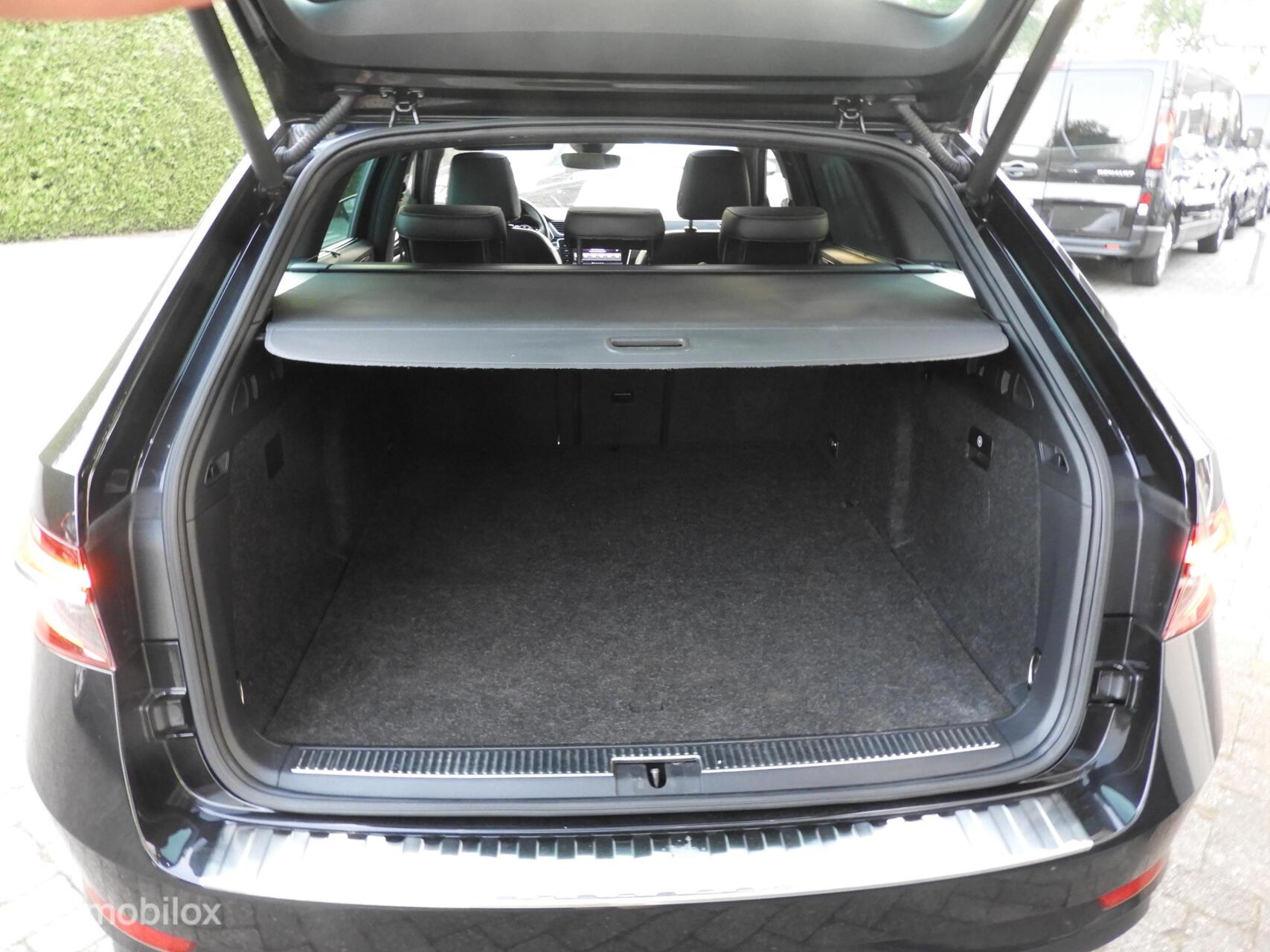 Foto van Skoda Superb