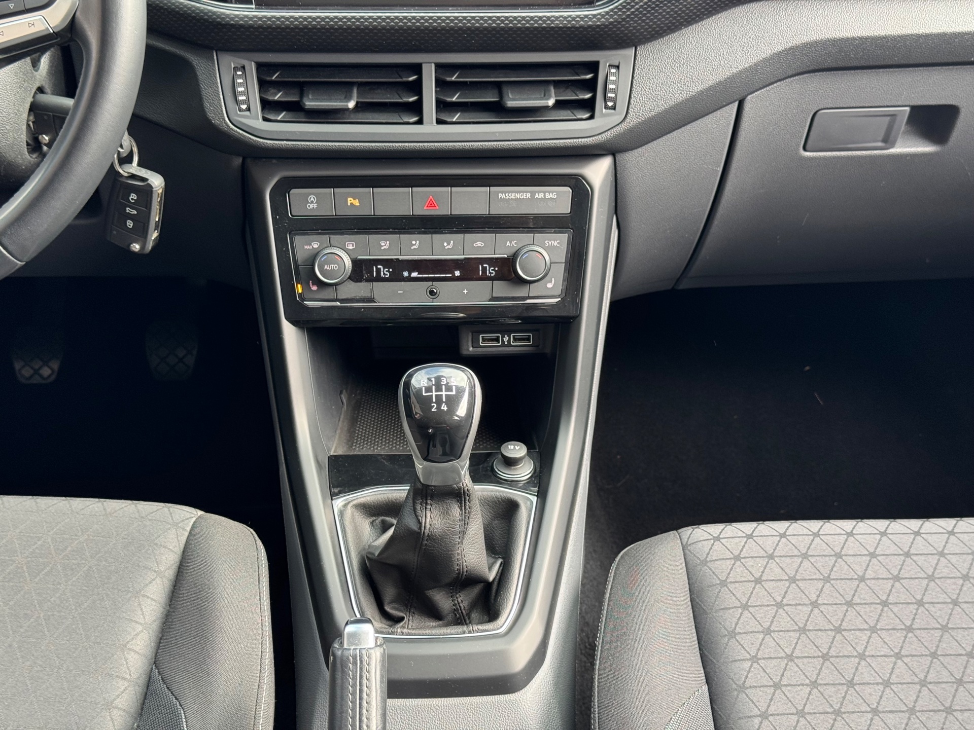 Foto van Volkswagen T-cross