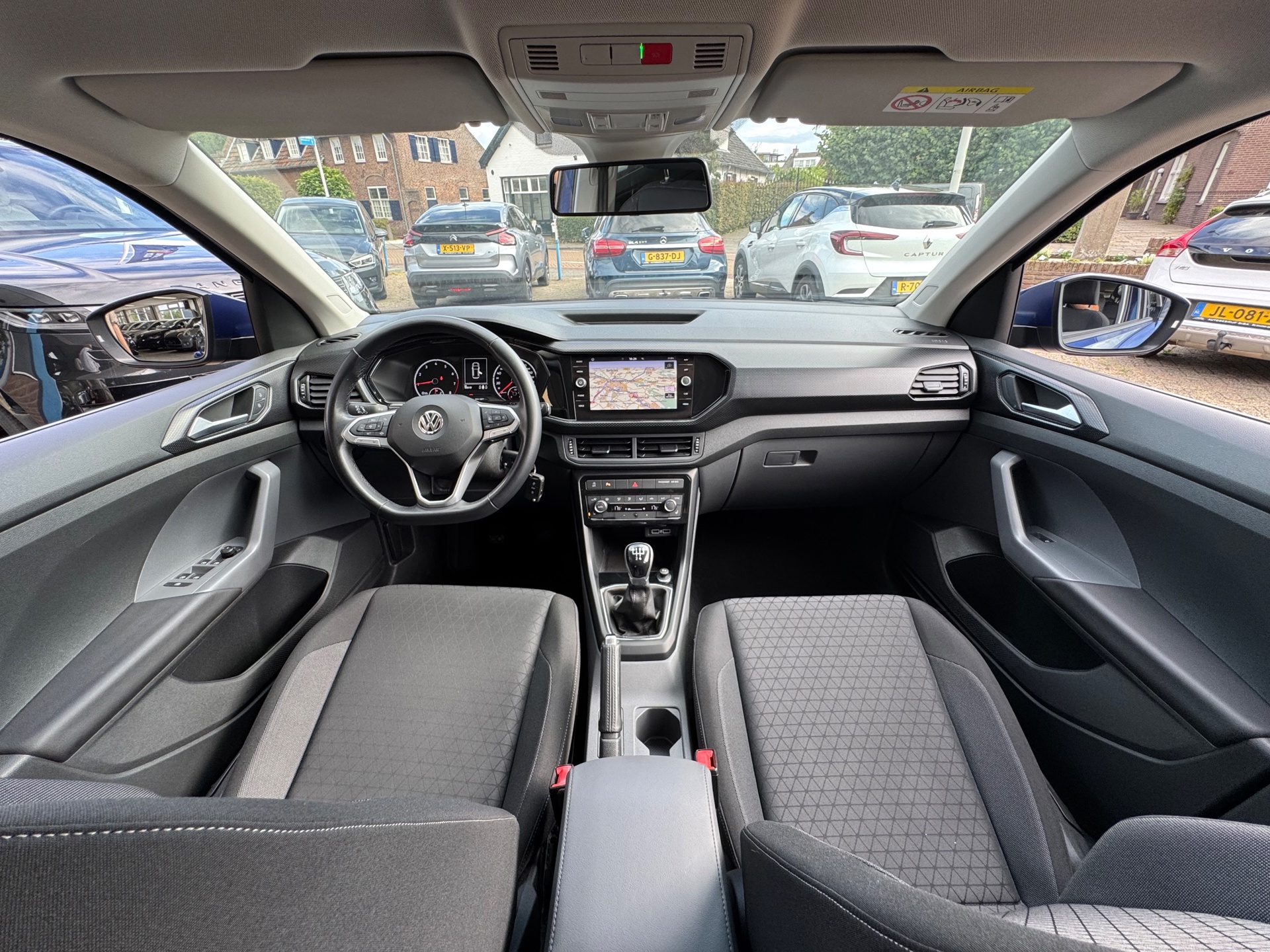 Foto van Volkswagen T-cross
