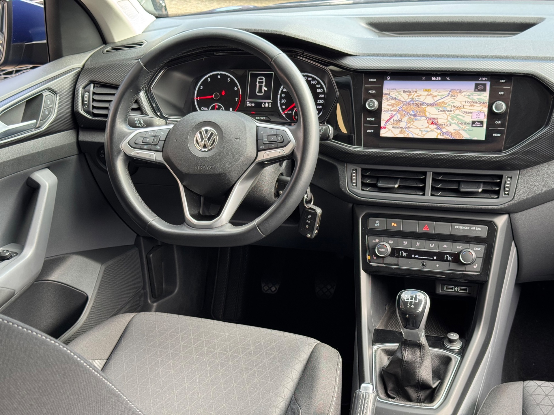 Foto van Volkswagen T-cross