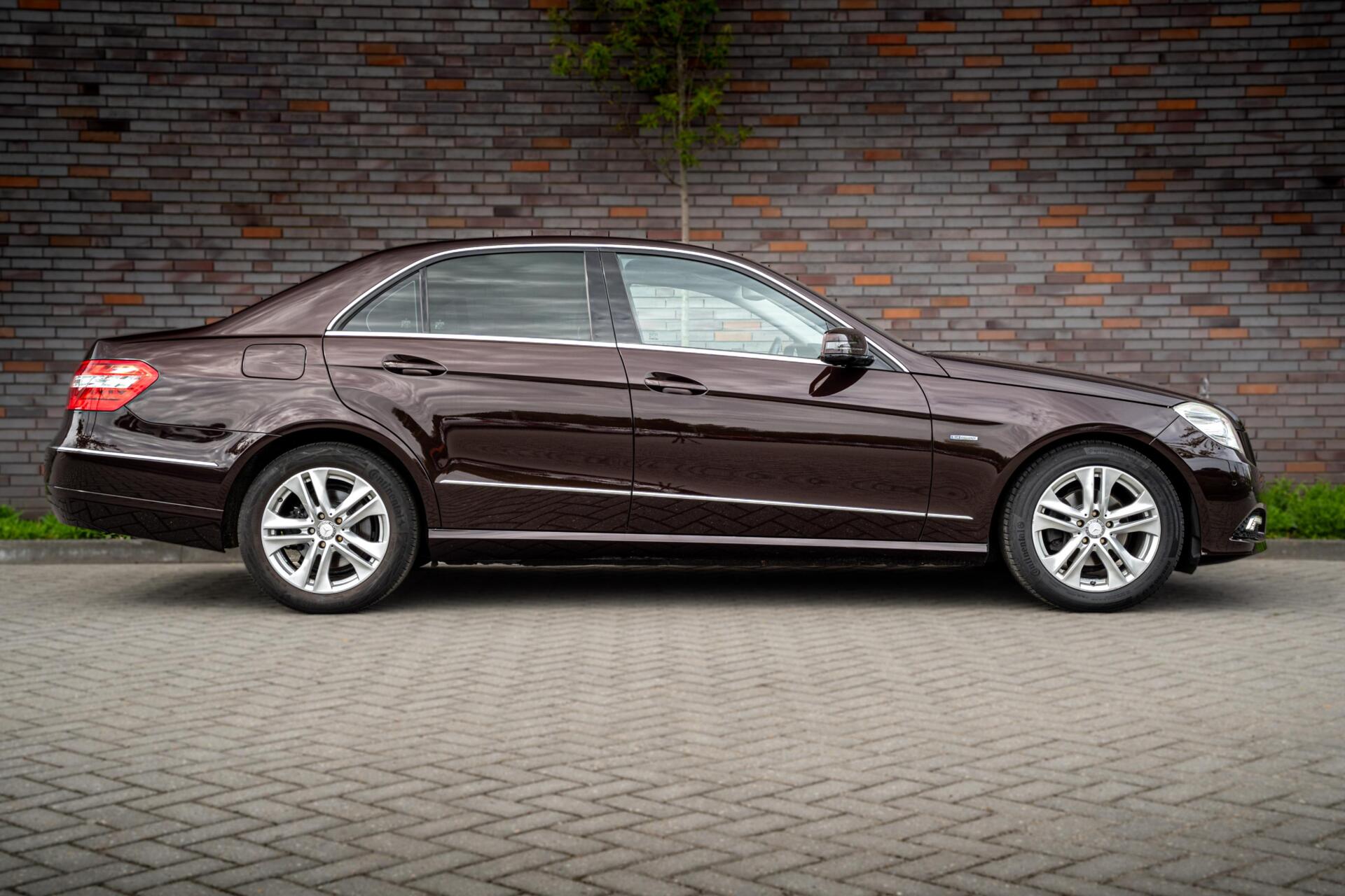 Foto van Mercedes-Benz E 200 Cgi