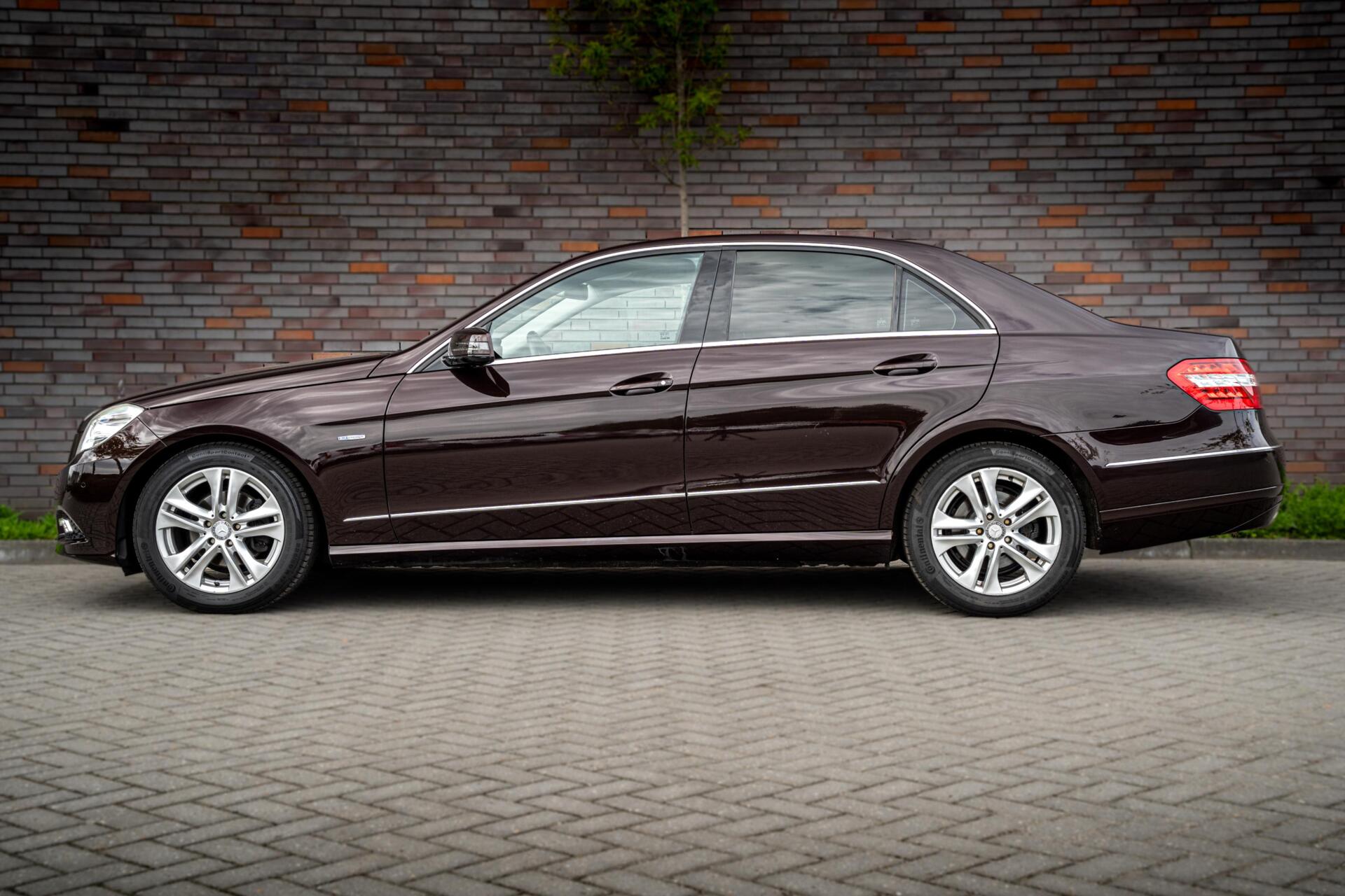Foto van Mercedes-Benz E 200 Cgi