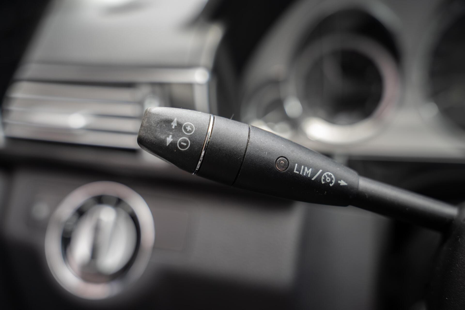 Foto van Mercedes-Benz E 200 Cgi