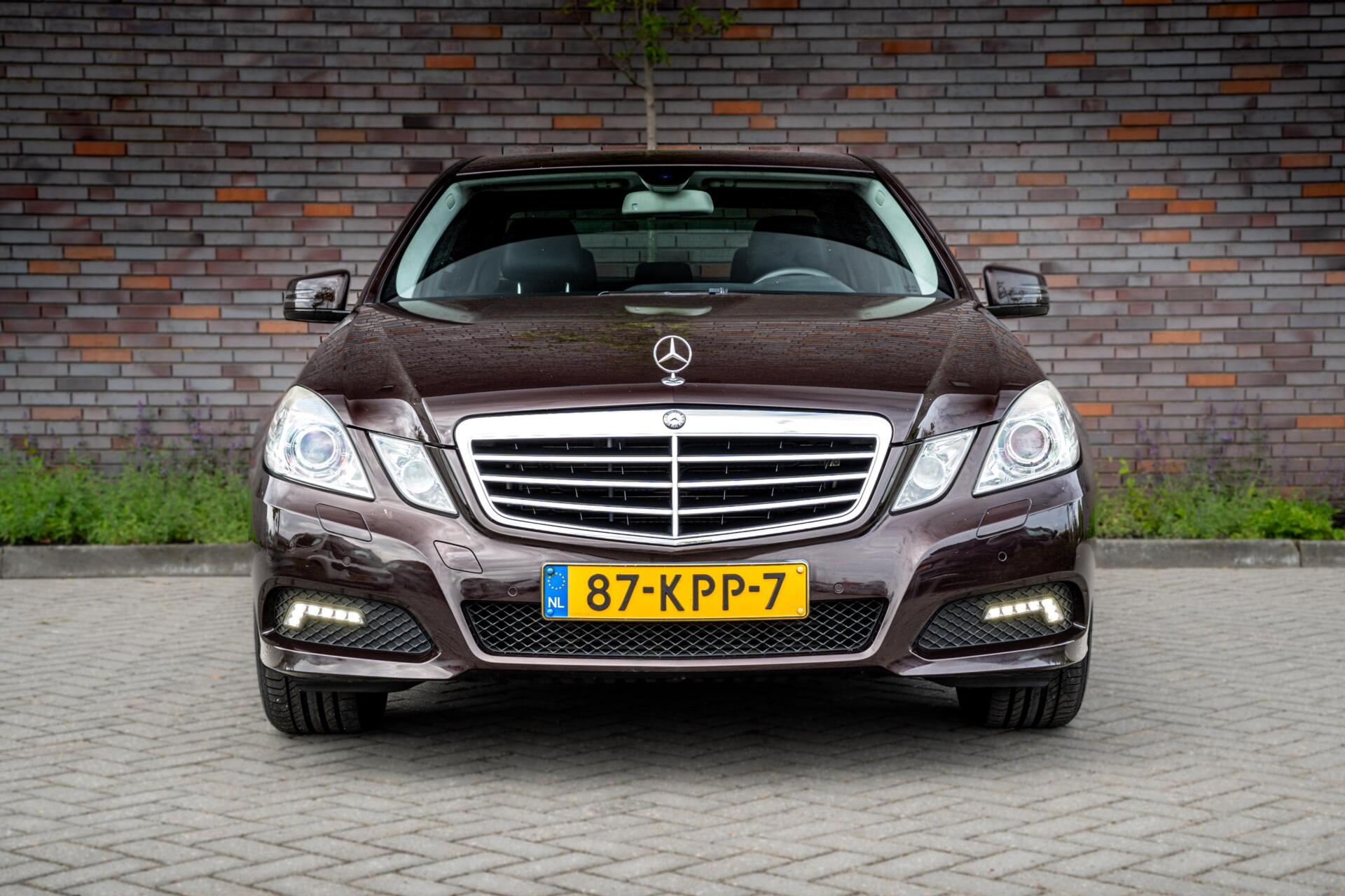 Foto van Mercedes-Benz E 200 Cgi