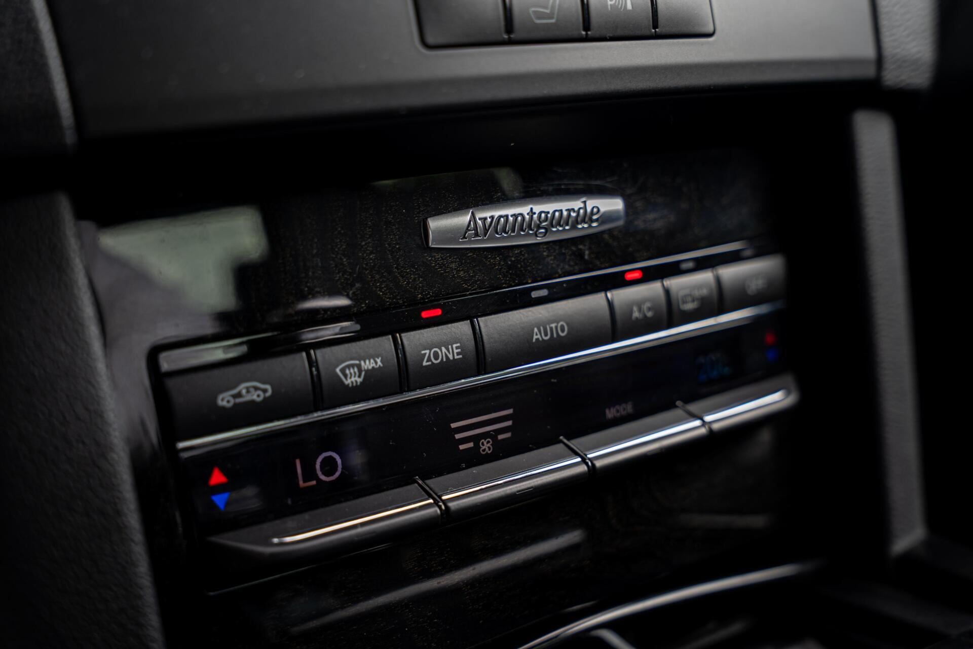 Foto van Mercedes-Benz E 200 Cgi