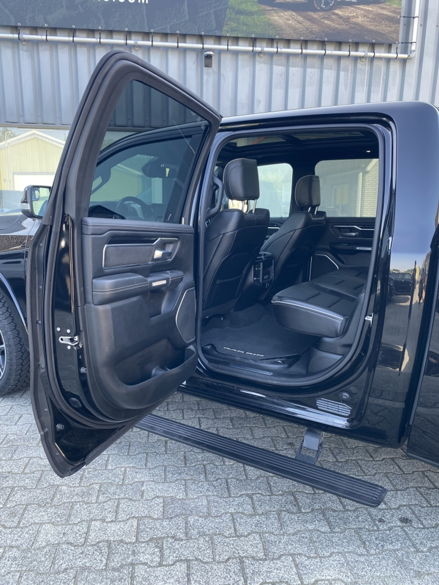 Foto van Dodge Ram 1500 Laramie
