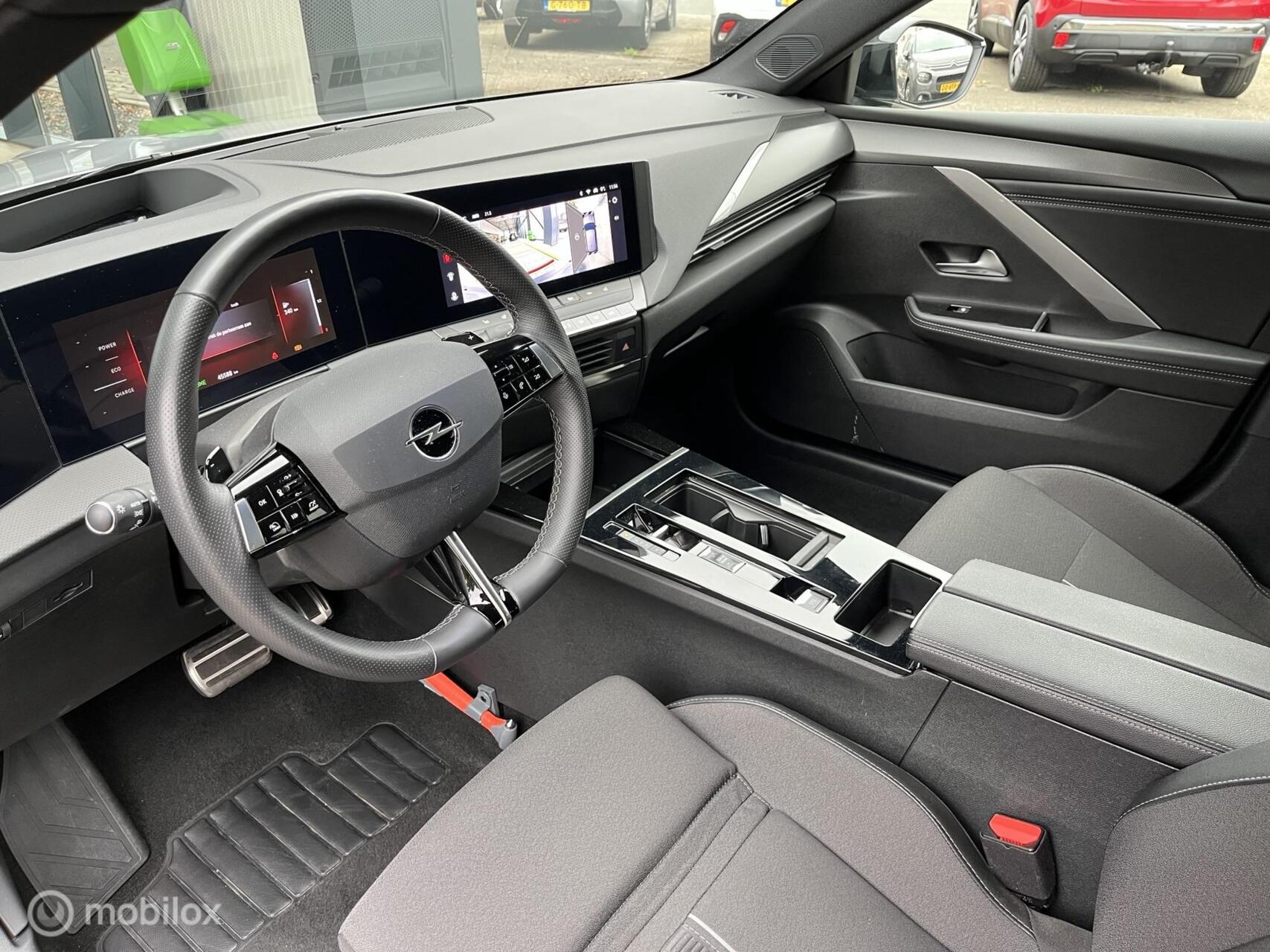 Foto van Opel Astra Sports Tourer