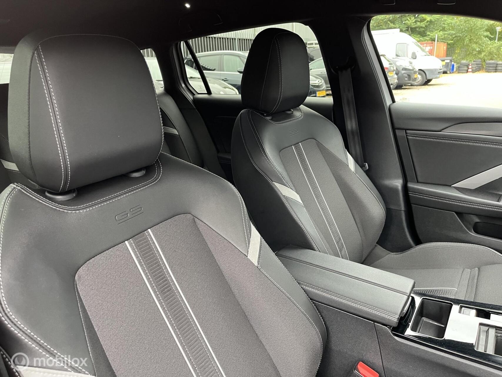 Foto van Opel Astra Sports Tourer