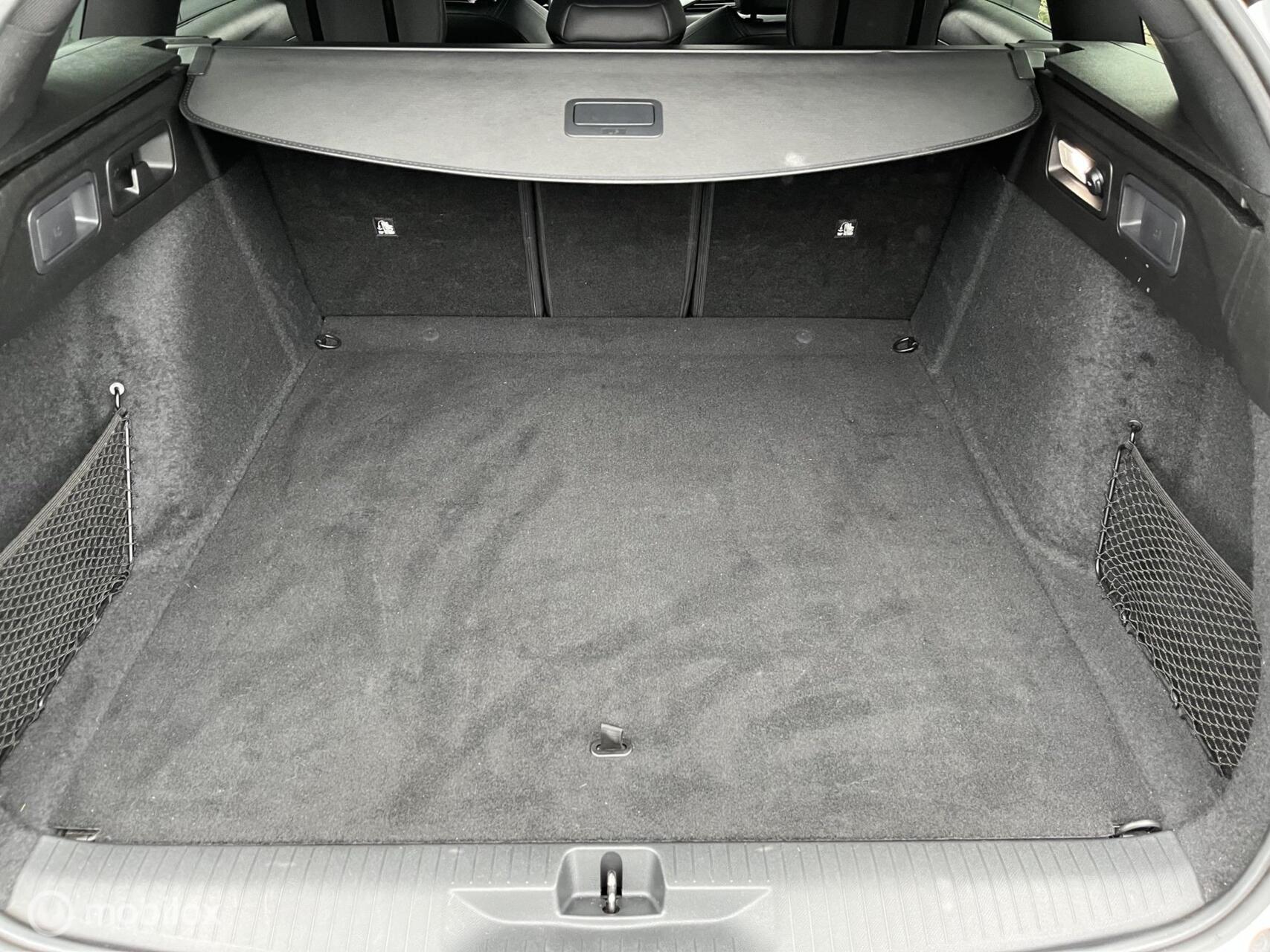 Foto van Opel Astra Sports Tourer
