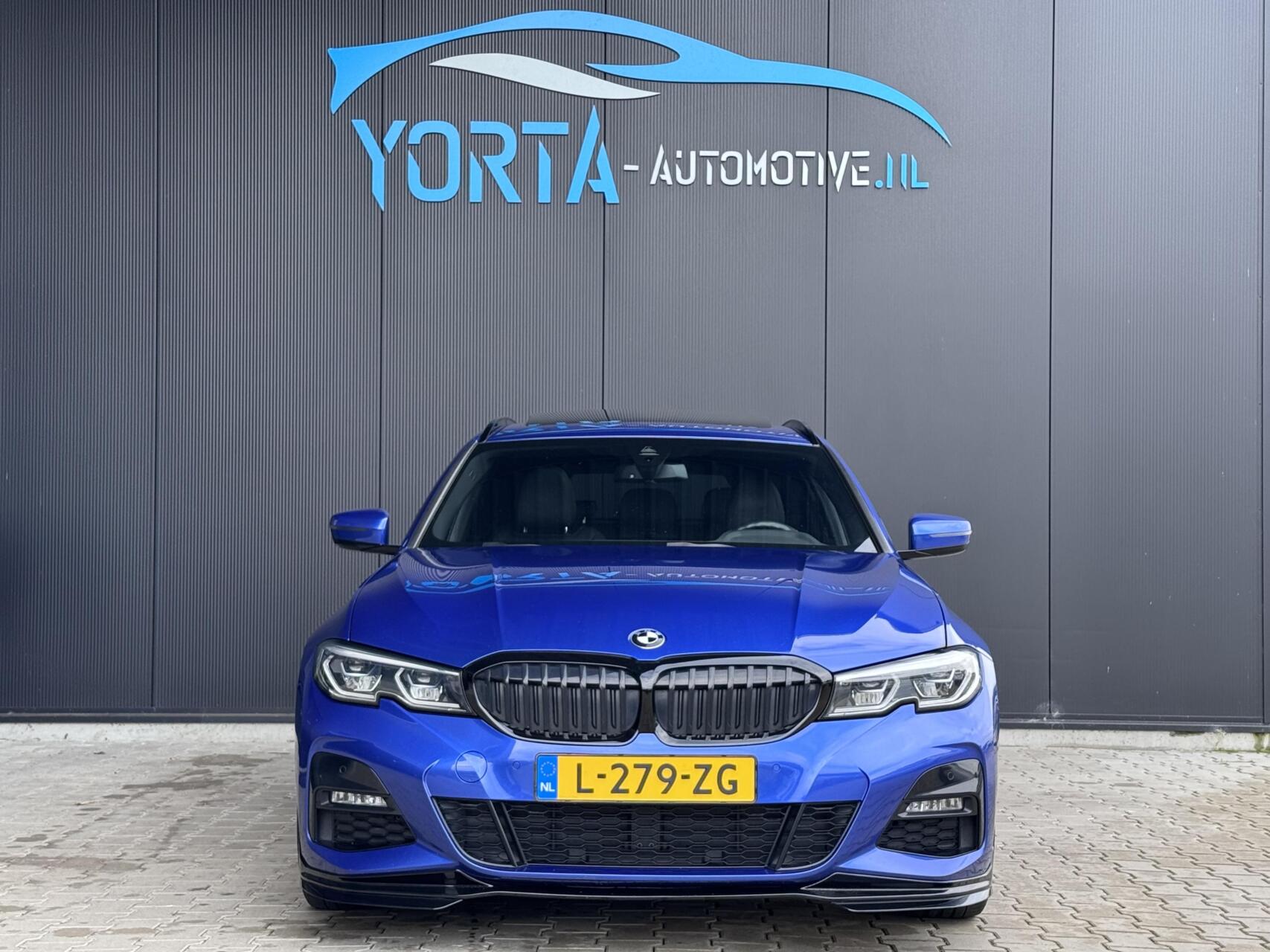 Foto van BMW 320i