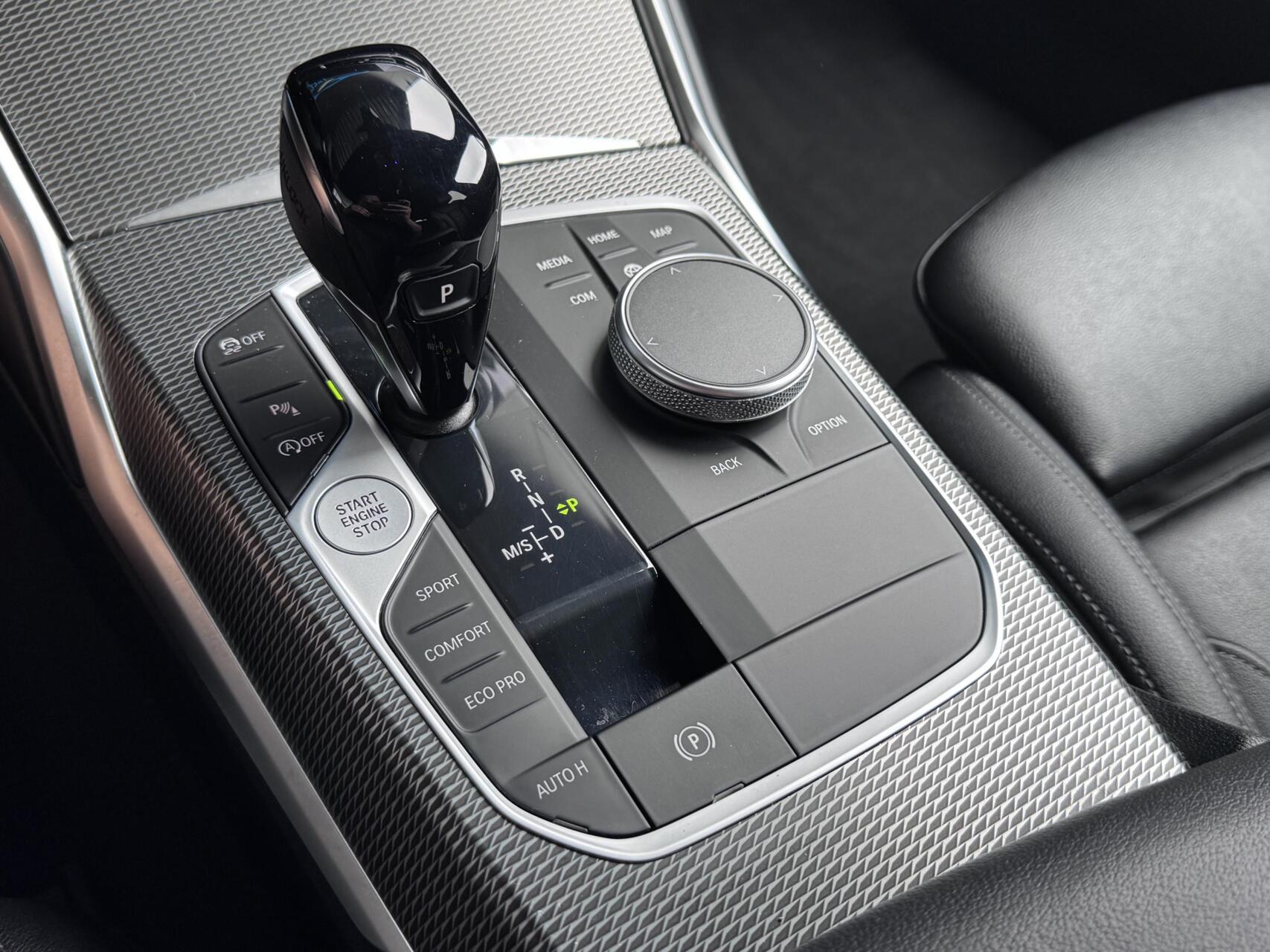 Foto van BMW 320i