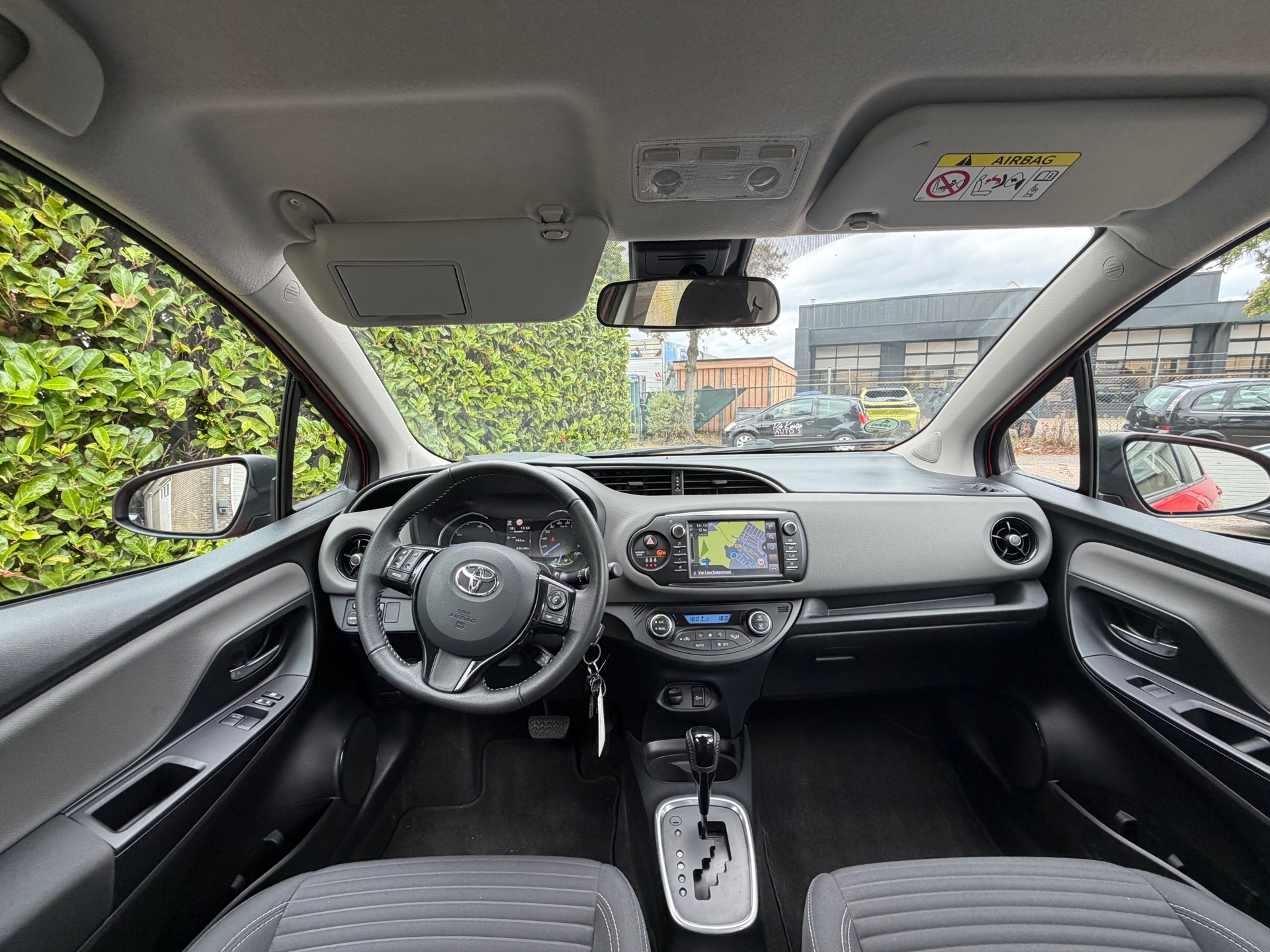 Foto van Toyota Toyota Yaris Hybrid