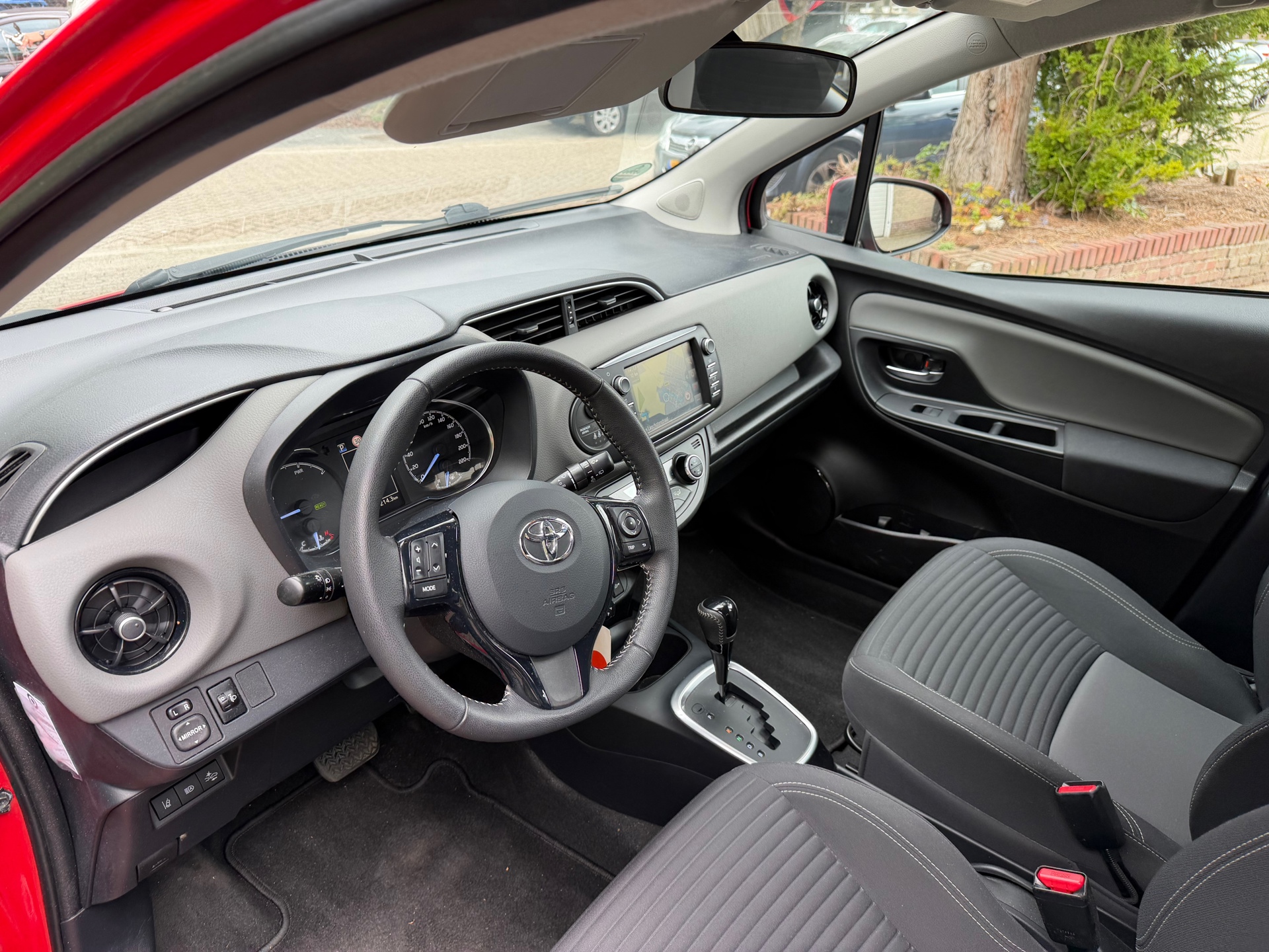 Foto van Toyota Toyota Yaris Hybrid