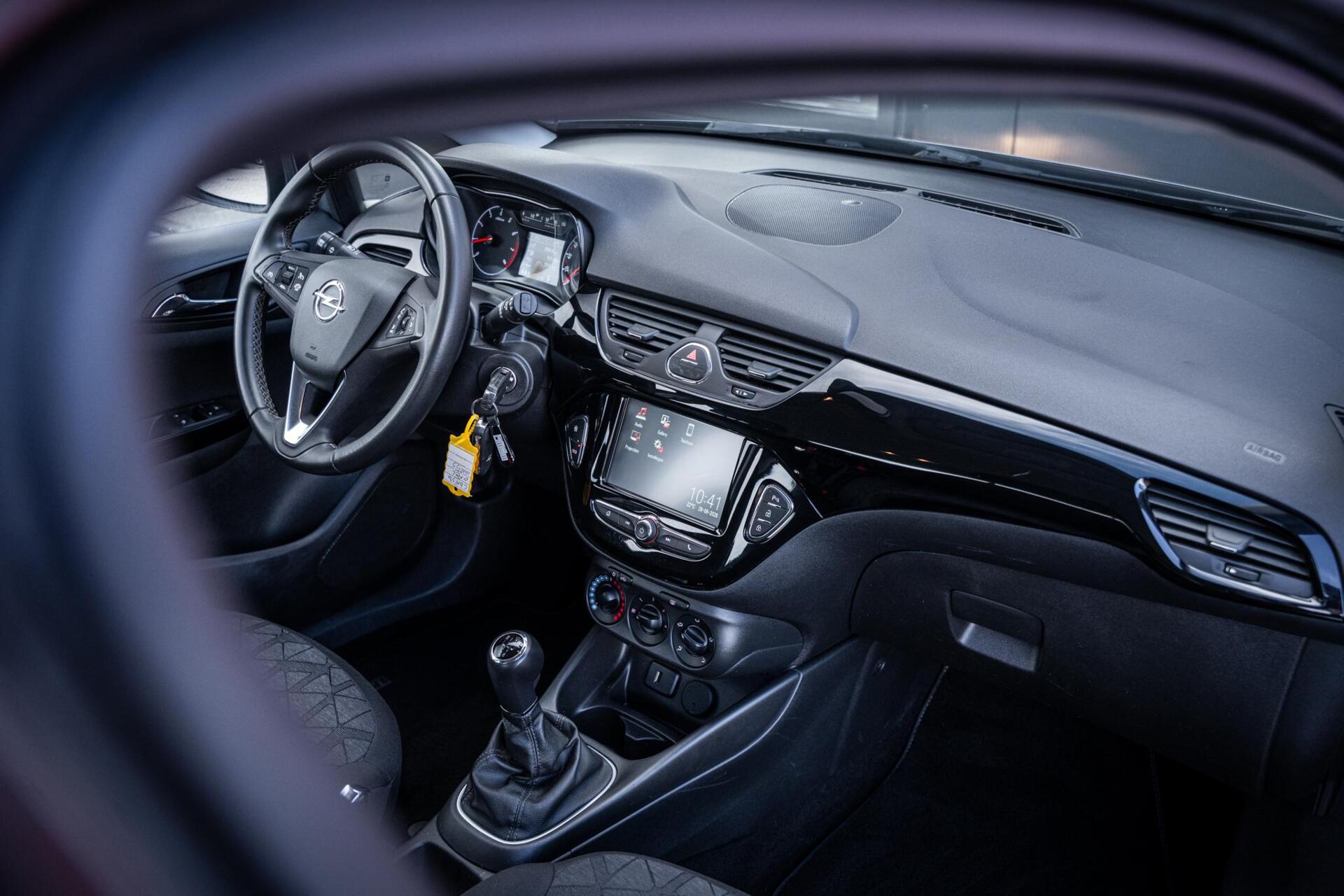 Foto van Opel Corsa-e