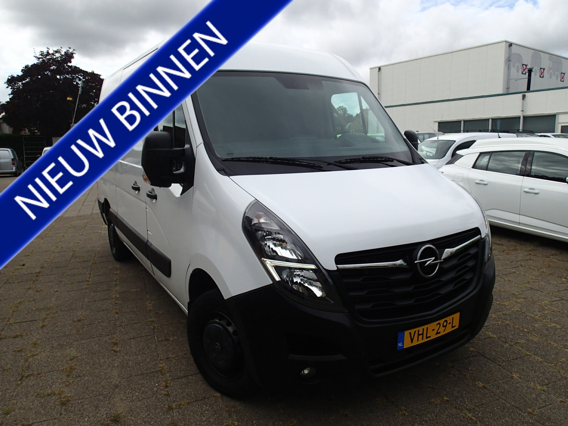 Opel Movano 2.3 Turbo L2H3 2020 - voorkant