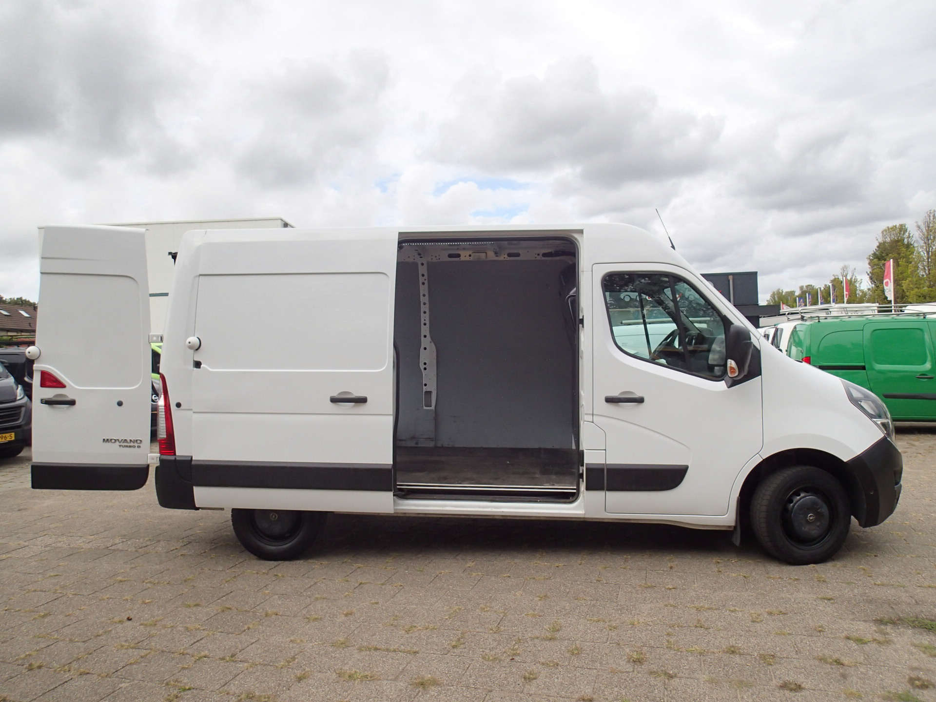 Foto van Opel Movano