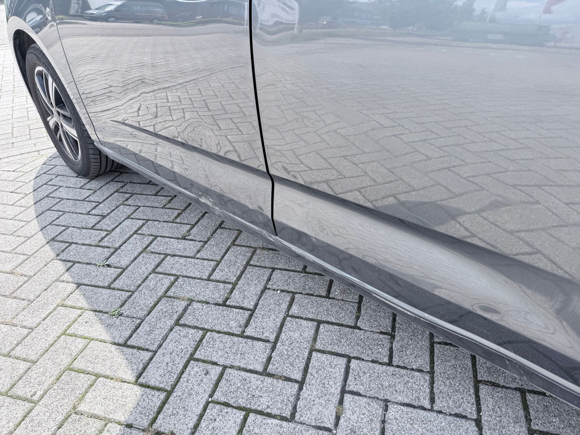 Foto van Volkswagen Caddy Modified Partition Wall