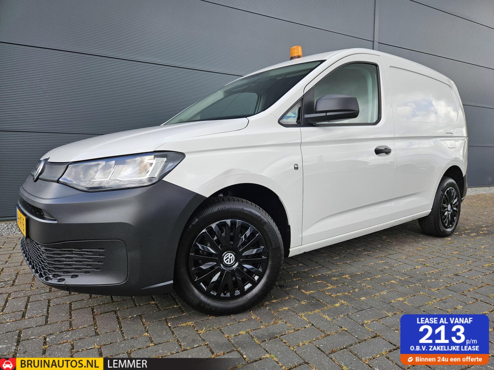 Volkswagen Caddy Modified Partition Wall 2.0 TDI Airco Carplay Trekhaak 100pk 2021 - voorkant