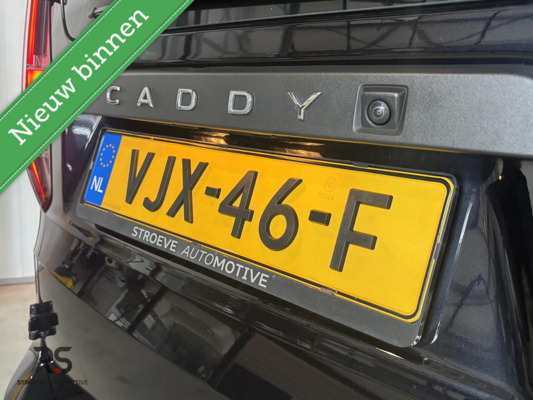 Foto van Volkswagen Caddy Modified Partition Wall
