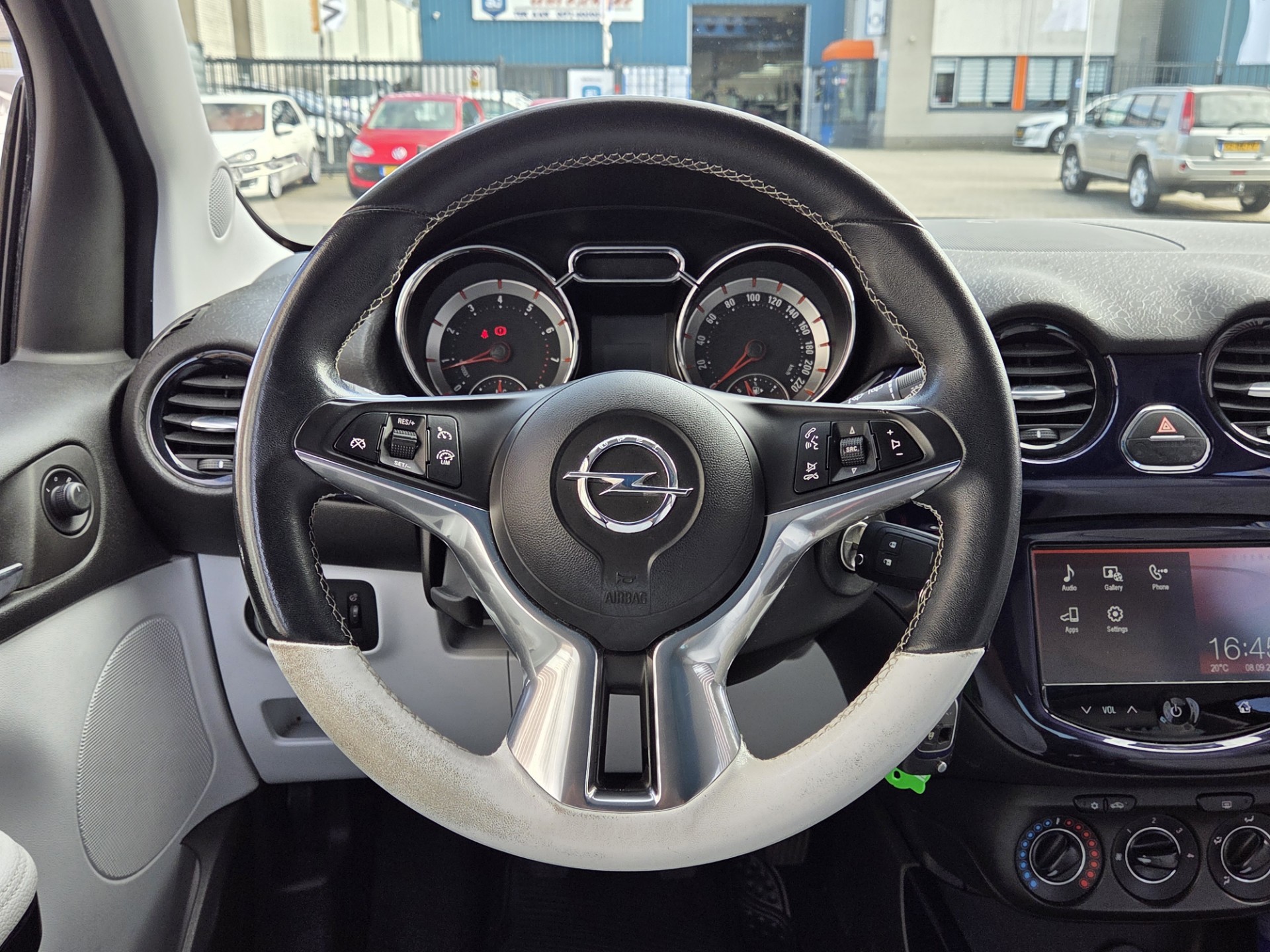 Foto van Opel Adam
