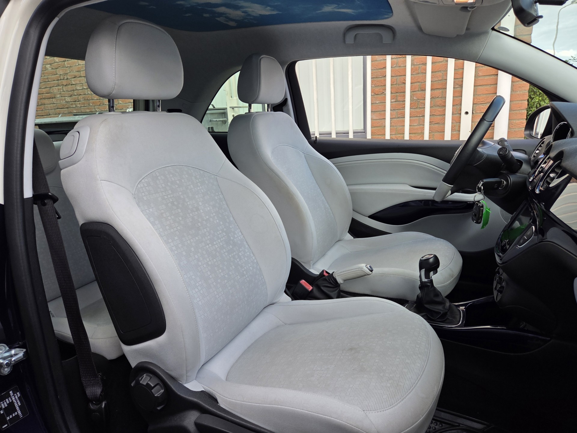 Foto van Opel Adam