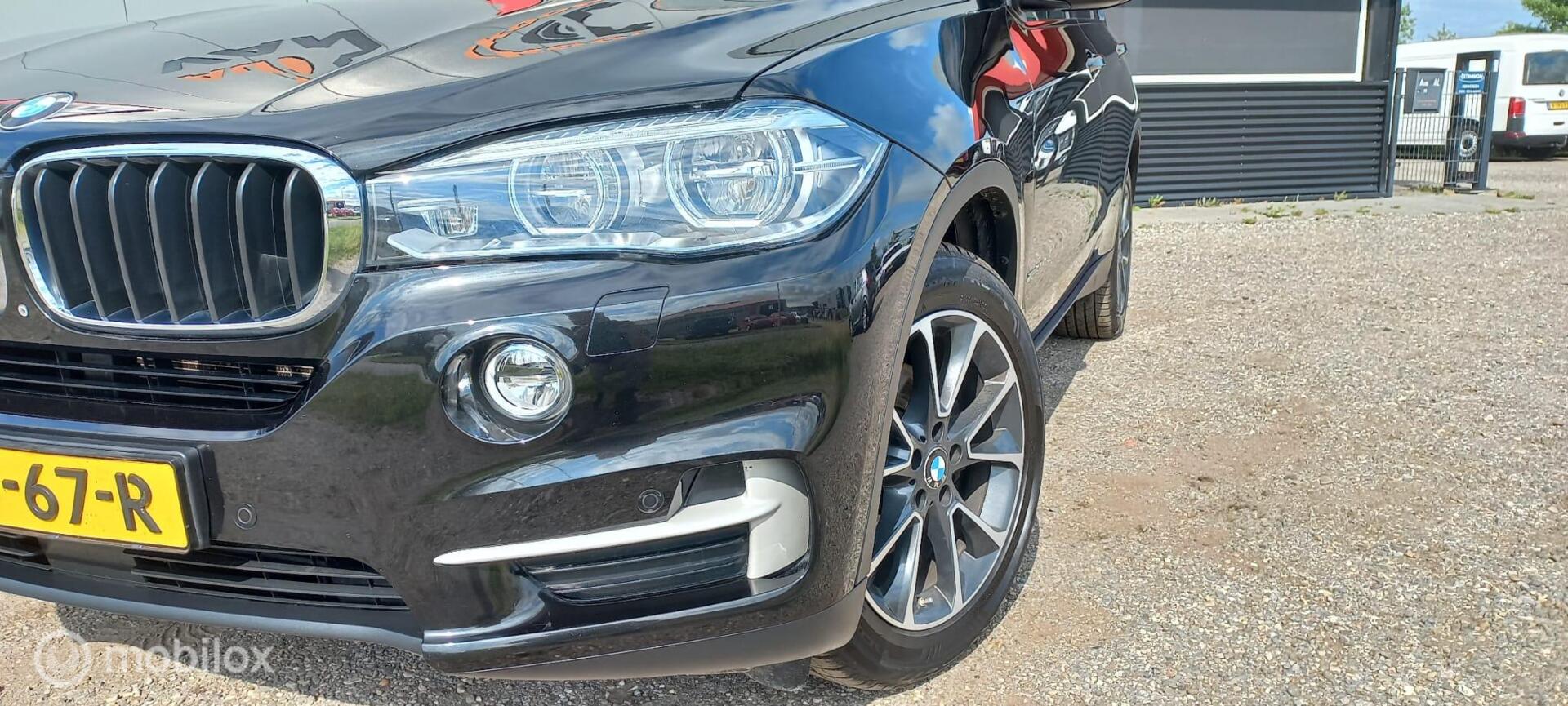 Foto van BMW X5 Xdrive30d