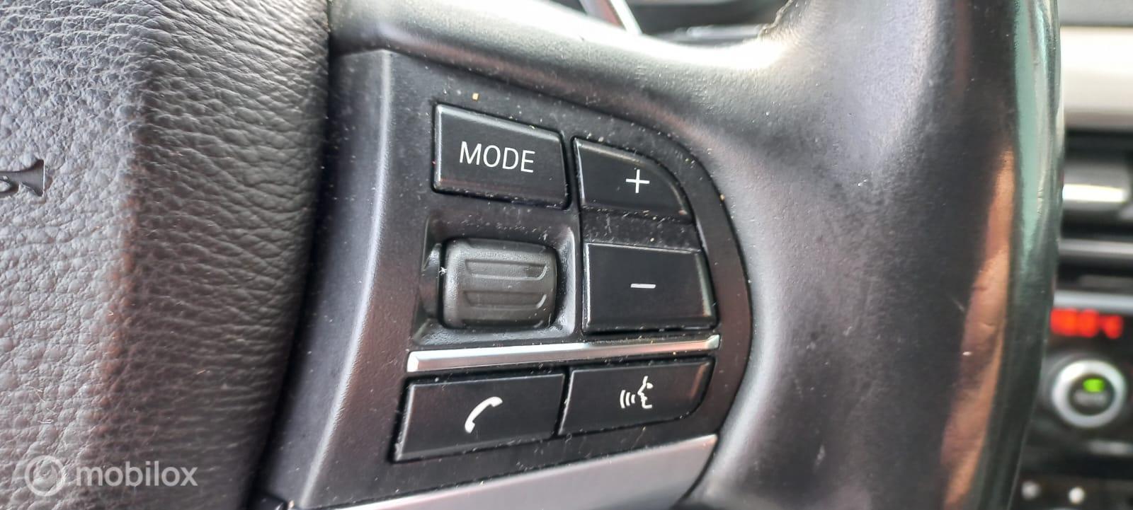 Foto van BMW X5 Xdrive30d