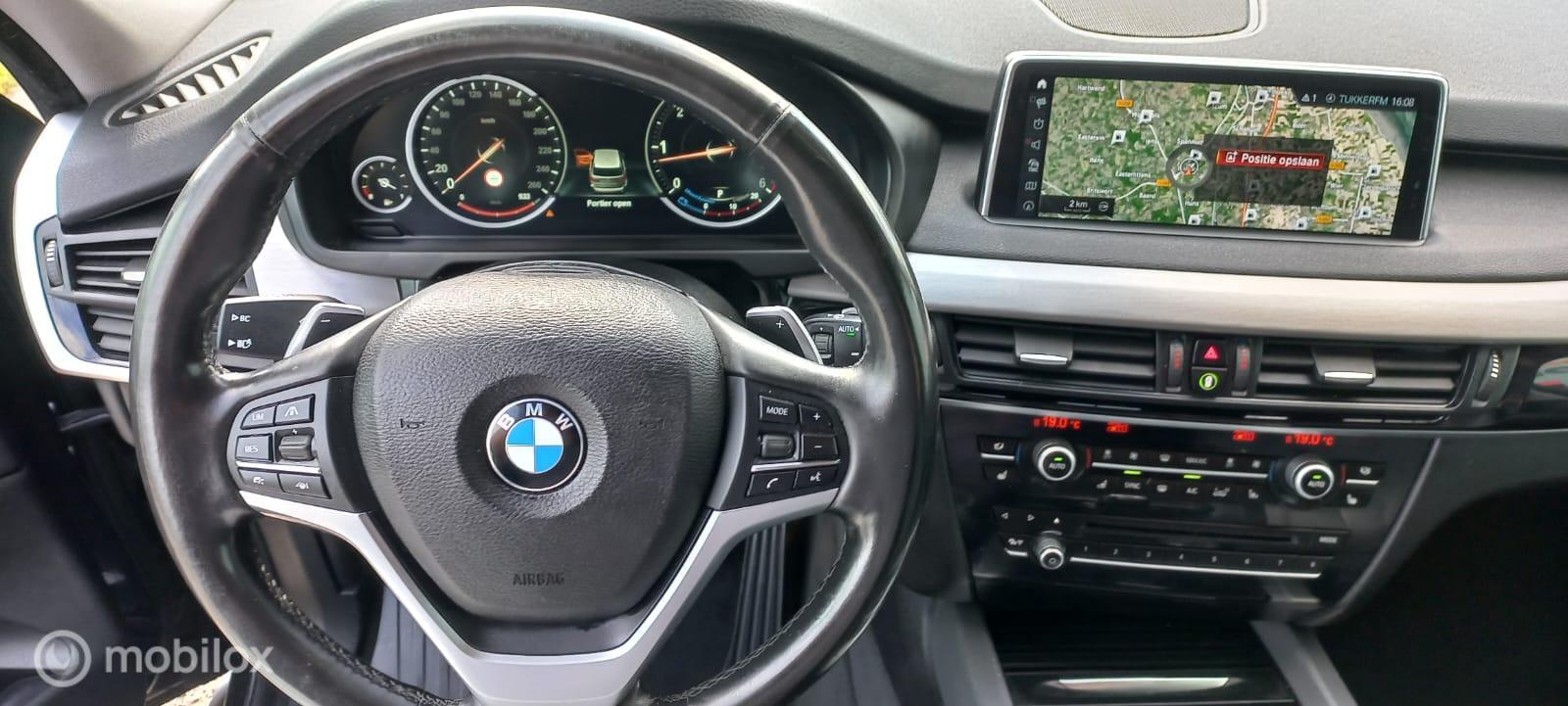 Foto van BMW X5 Xdrive30d
