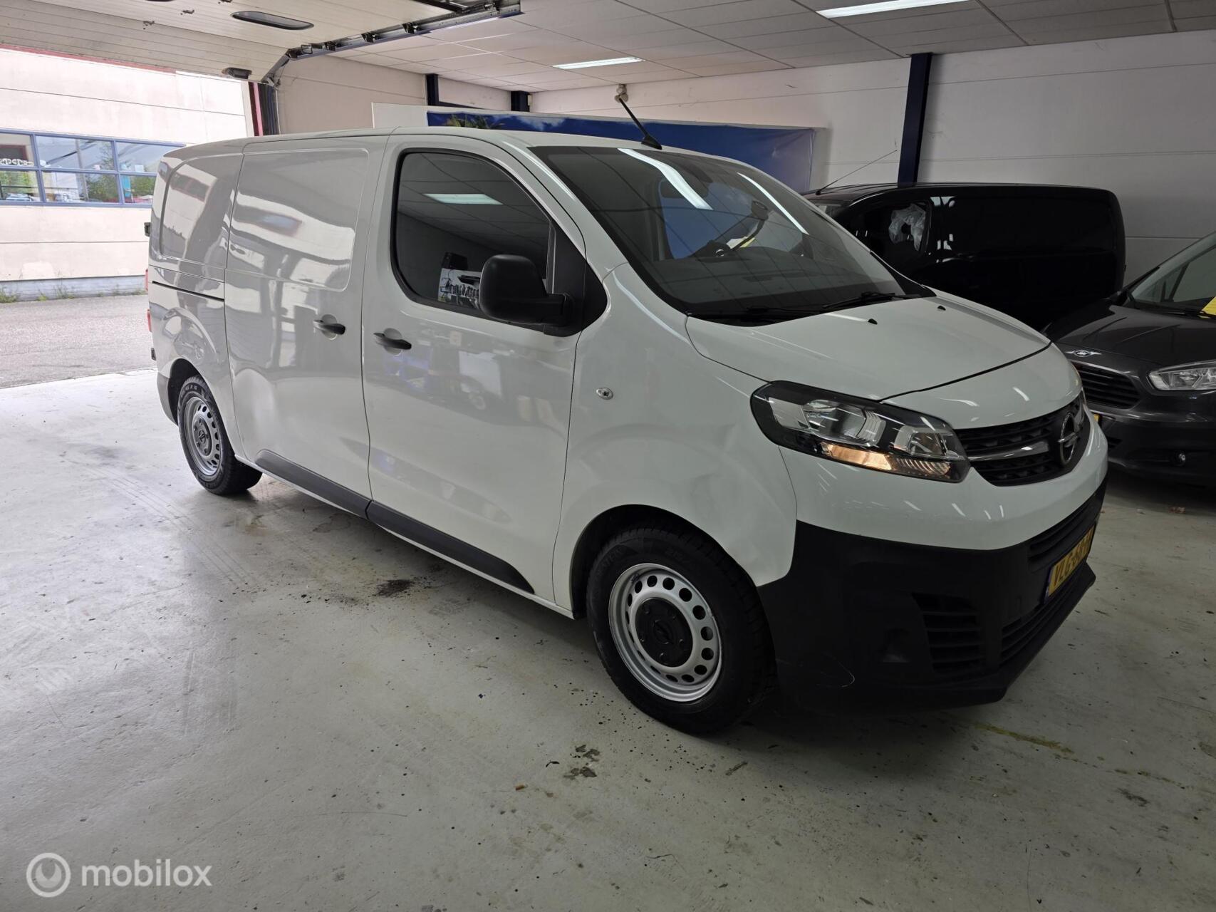 Opel Vivaro 1.5 CDTI L2H1 Edition 2021 - voorkant