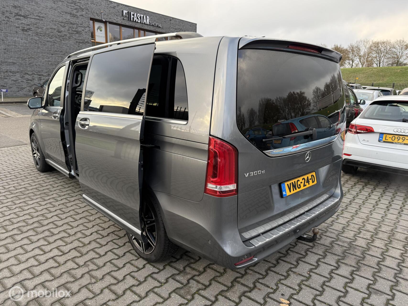 Foto van Mercedes-Benz V-klasse