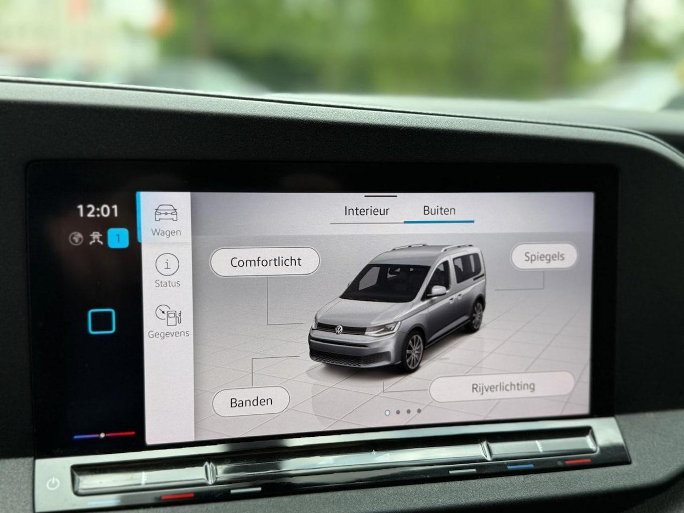 Foto van Volkswagen Caddy Modified Partition Wall