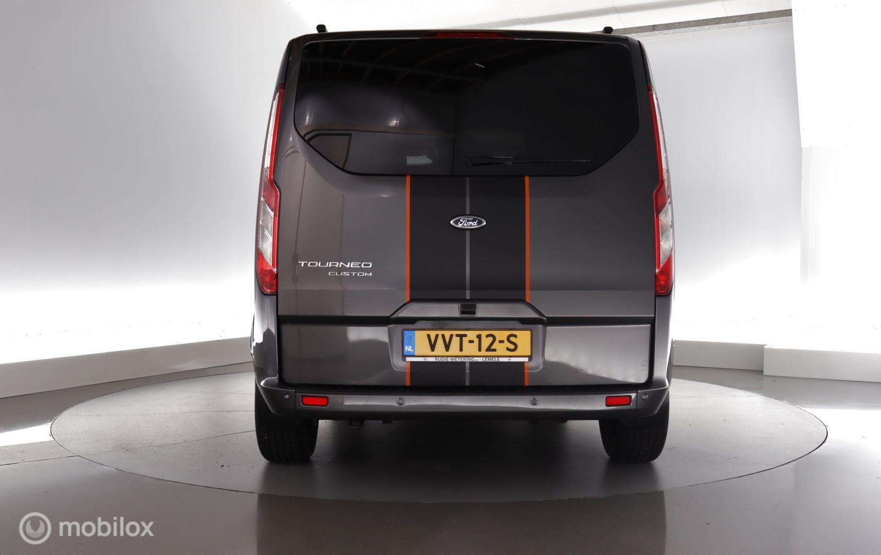 Foto van Ford Tourneo Custom