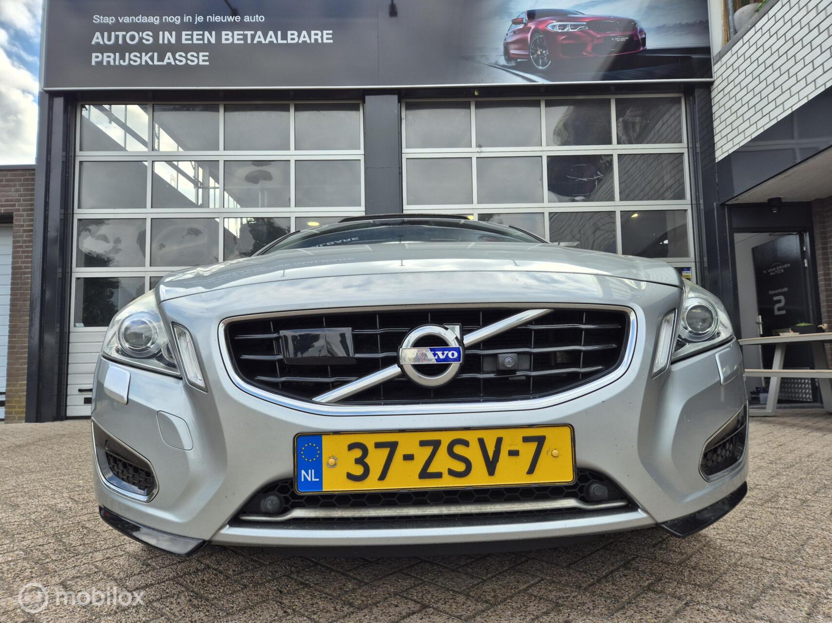 Foto van Volvo V60 Plug In Hybrid